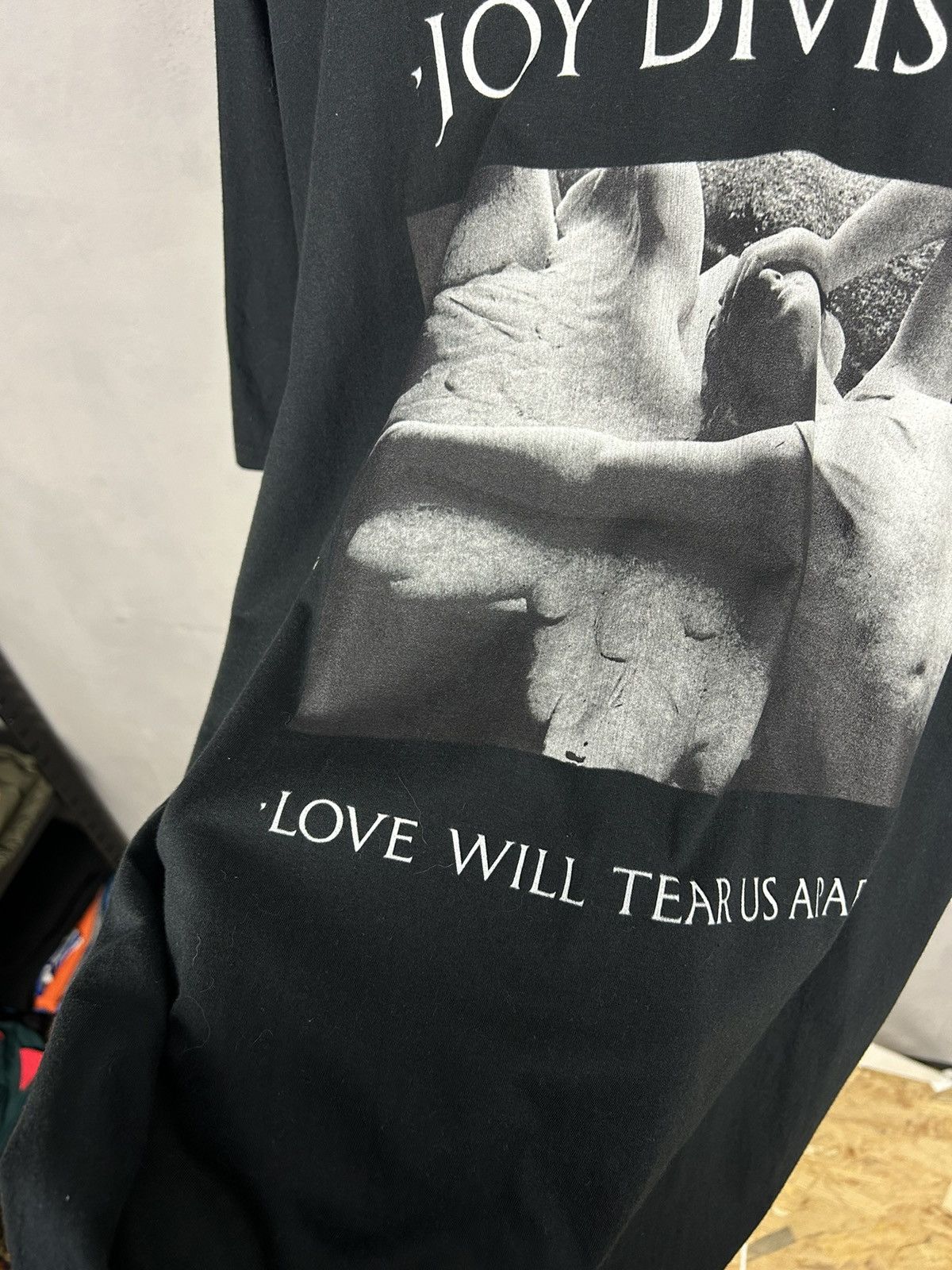 Joy Division Vintage Joy Division Love Will Tear us Apart t shirt Size US XXL / EU 58 / 5 - 5 Thumbnail