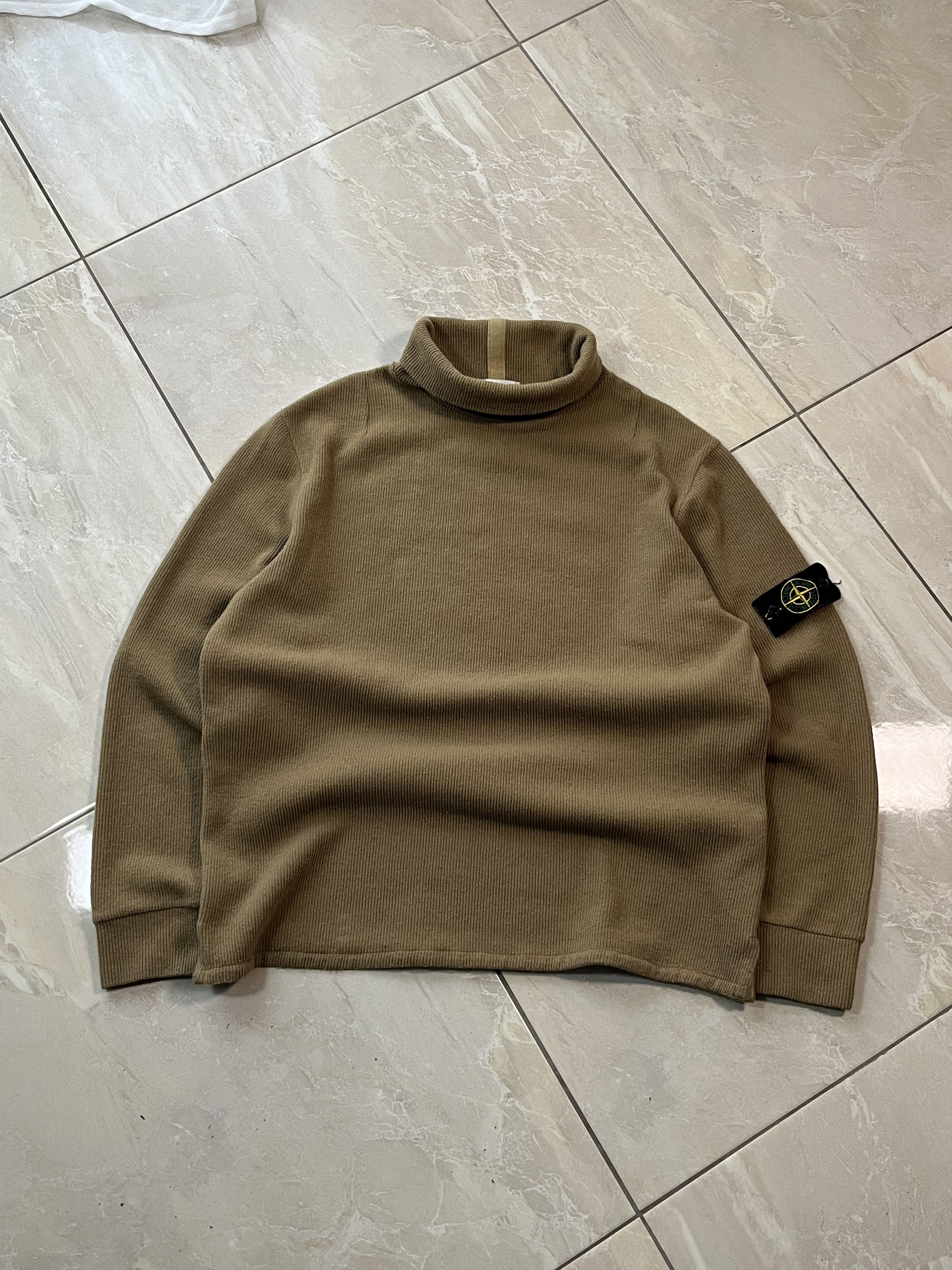 Stone Island Vintage Sweater Stone Island Very Rare MADE IN ITALY Size XL Size US XL / EU 56 / 4 - 1 Thumbnail