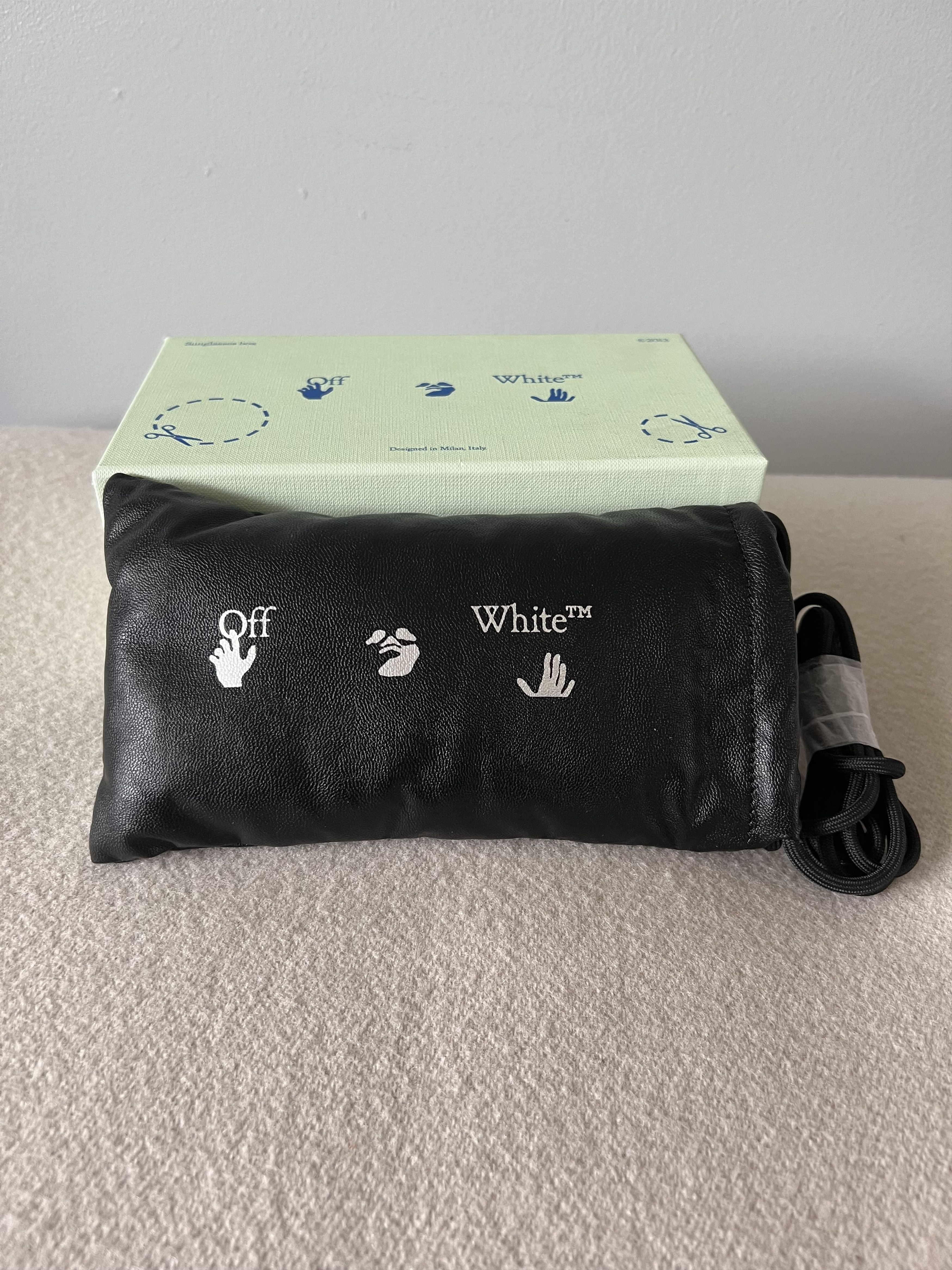 Off-White Off White Arrows Cat Eye Sunglasses in Red Size ONE SIZE - 6 Thumbnail