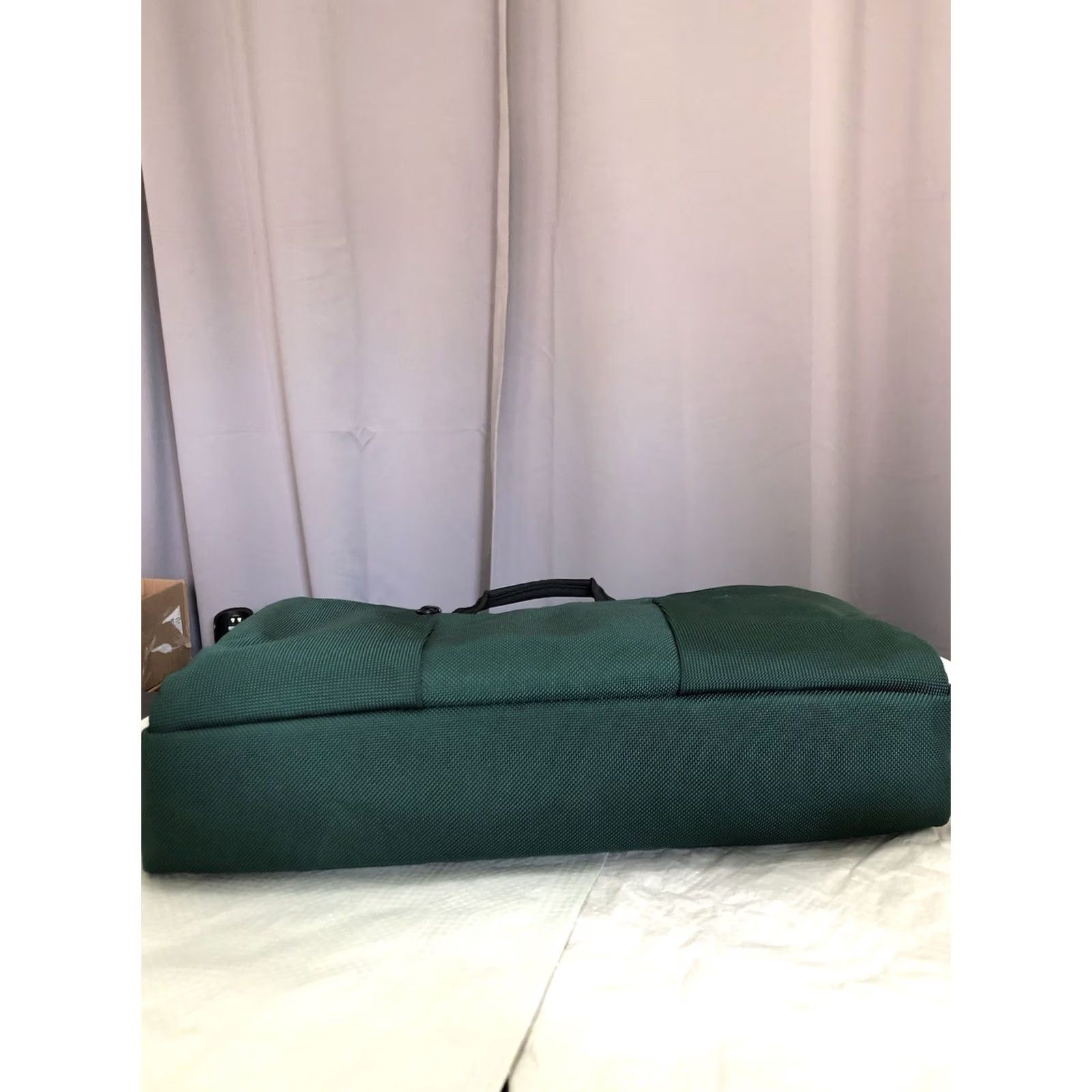 Vintage TOM BIHN Green Laptop Messenger Briefcase Bag Computer Case - Used Once Size ONE SIZE - 2 Thumbnail