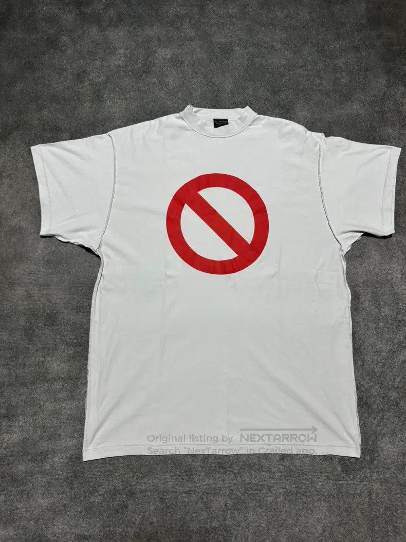 Balenciaga Balenciaga Pleated Distressed Short Sleeve Size US M / EU 48-50 / 2 - 1 Thumbnail