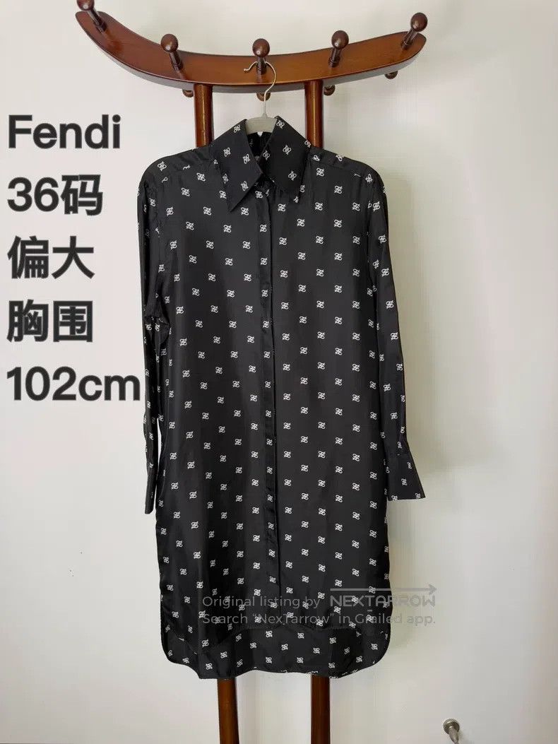 Fendi Fendi Shirt Dress, Mulberry Silk Fabric with Full Letter L Size XXS / US 00 / IT 34 - 4 Thumbnail