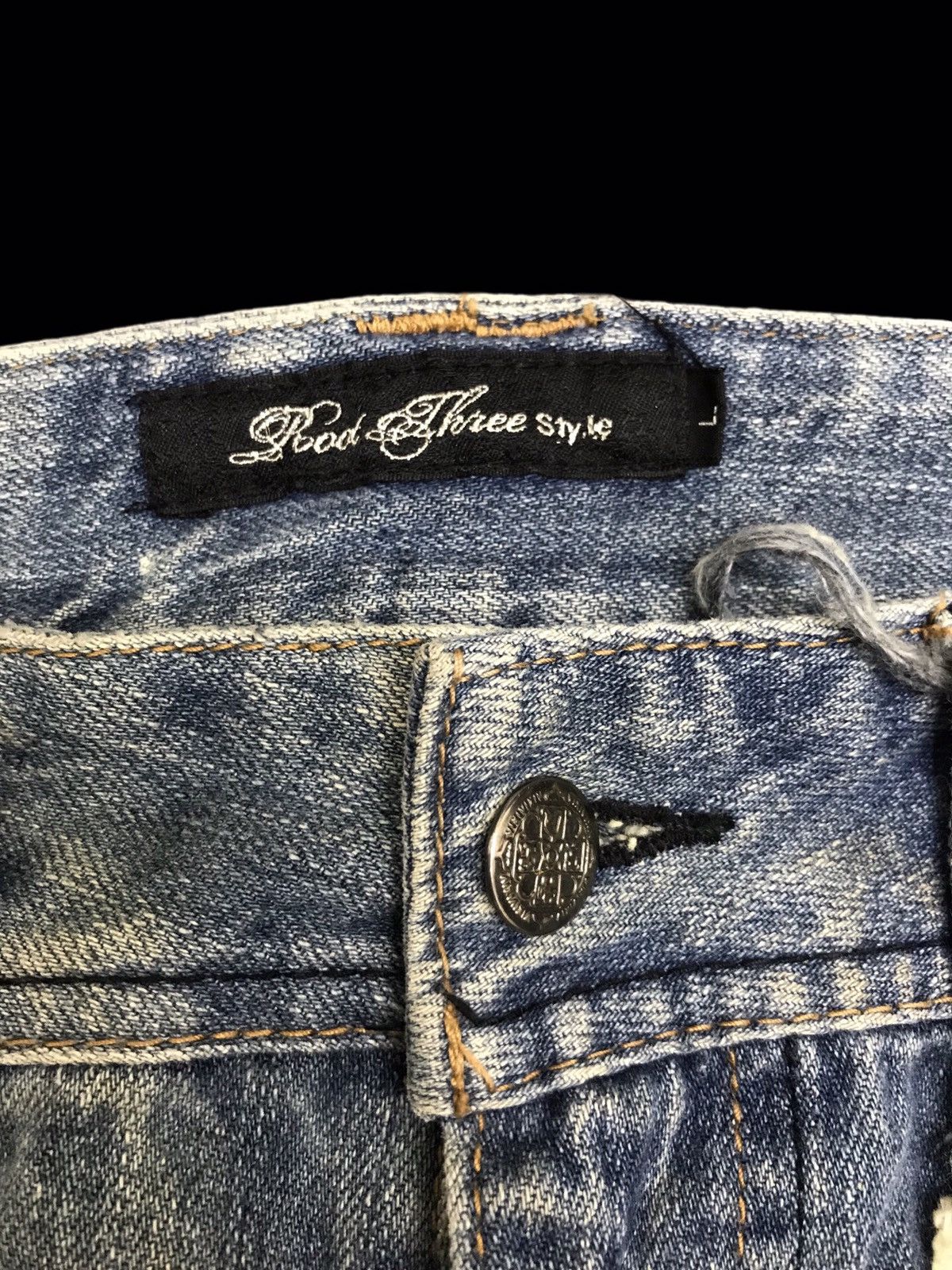 Japanese Brand 💥AVANT GARDE💥Root Three Unfinished Edge Style Denim F341 Size US 33 - 5 Thumbnail