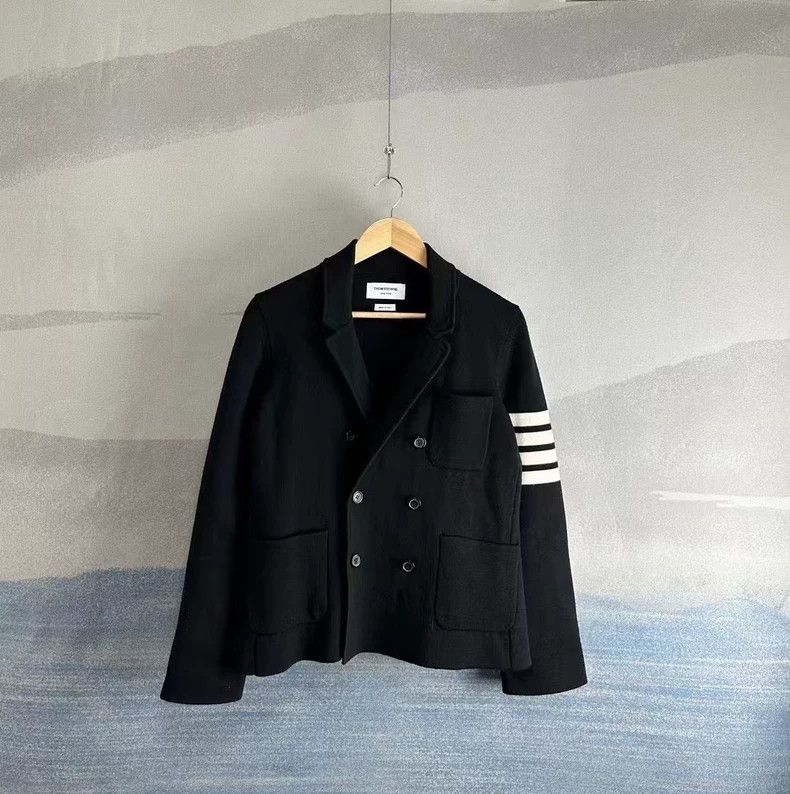 Thom Browne Thom Browne size42 Double row knit suit Size 42S - 1 Thumbnail