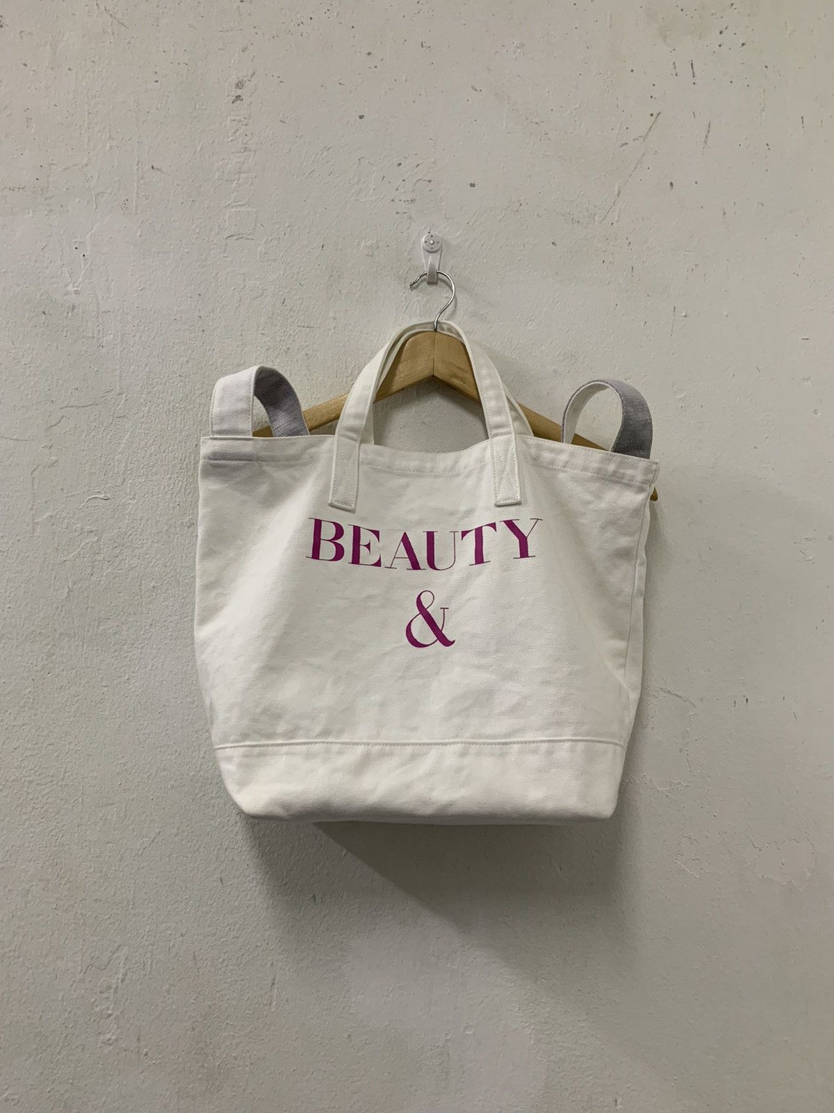 SOUVENIR Beauty & Youth United Arrow Canvas Cotton Bag