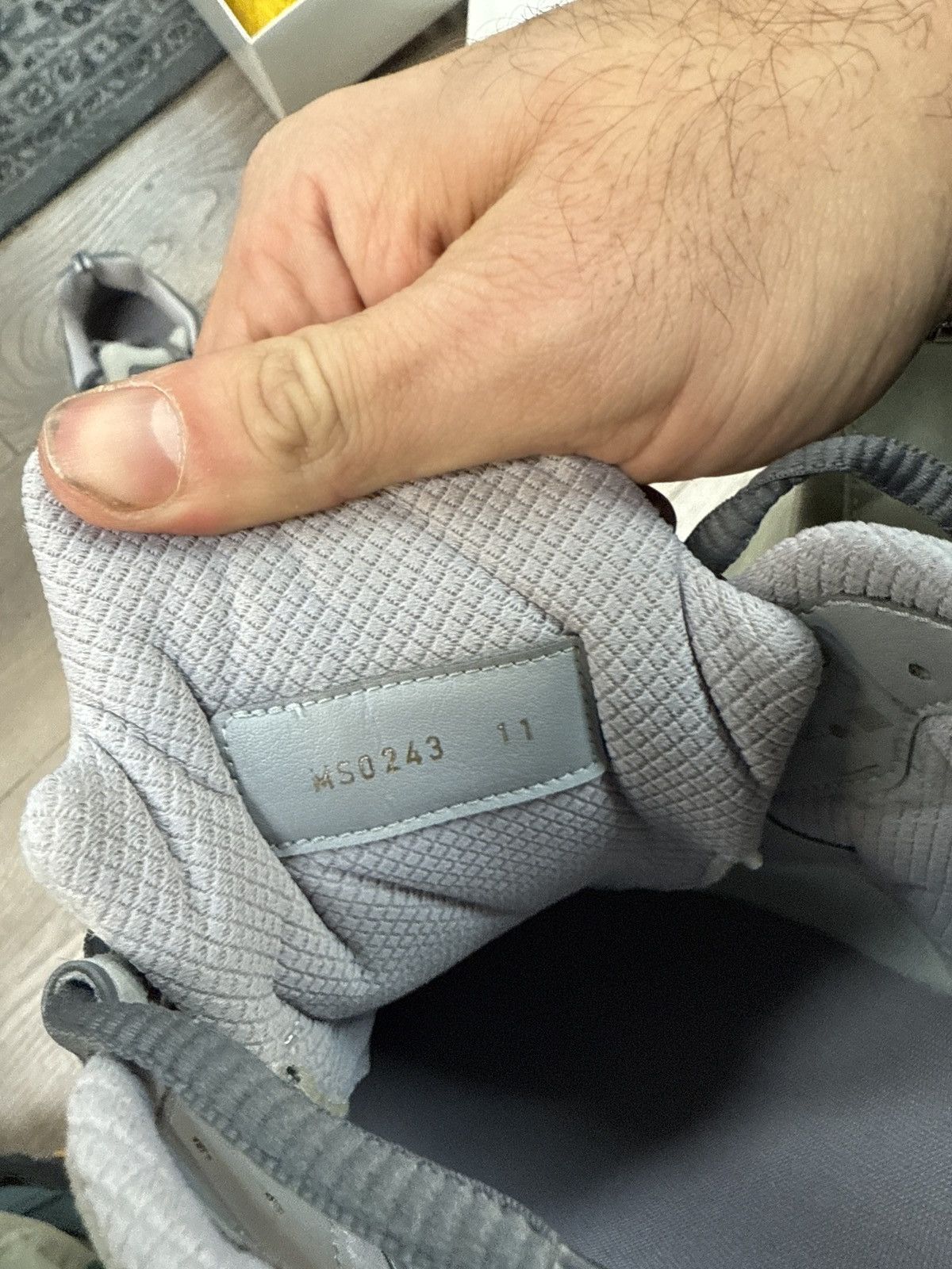 Louis Vuitton Louis Vuitton Tactic Runner Grey Green Size 11 LV Size US 11 / EU 44 - 4 Thumbnail