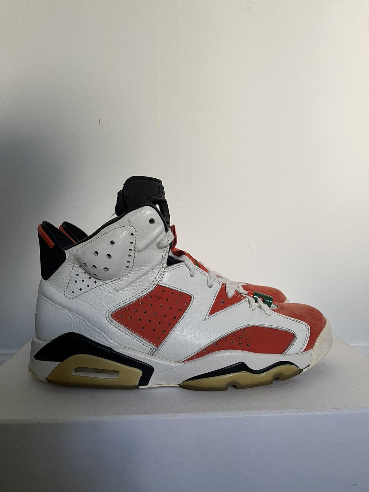 Jordan Brand Air Jordan 6 Retro Getorade Size US 9 / EU 42 - 2 Thumbnail