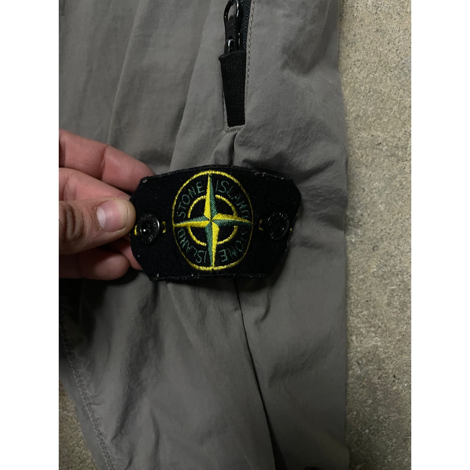 Stone Island Stone Island Cargo Pants Tan Used 31 Size US 31 - 3 Thumbnail