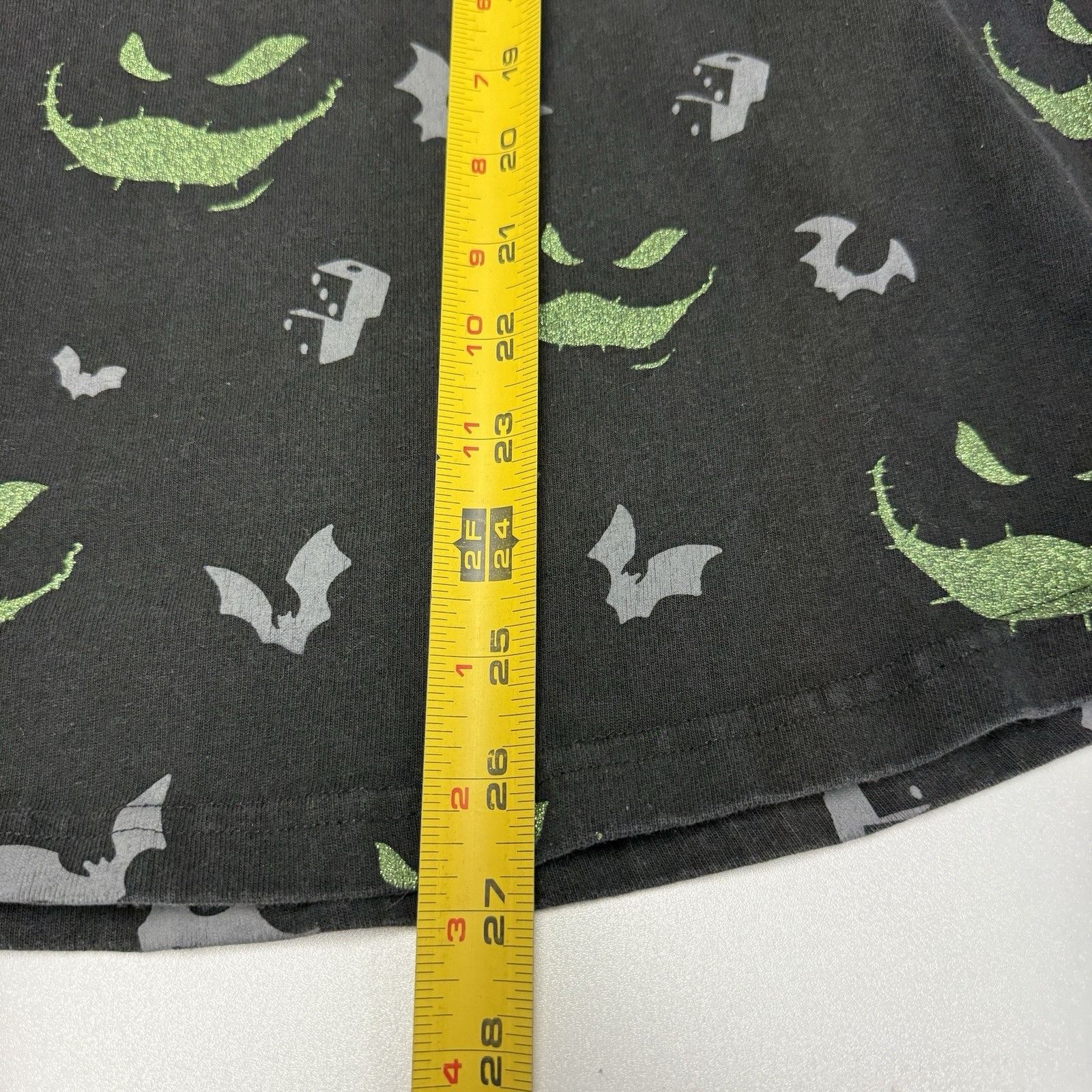 Disney Oogie Boogie Disney Spirit Jersey Men’s M 22.5x26.5 Black Pu Size US M / EU 48-50 / 2 - 8 Thumbnail