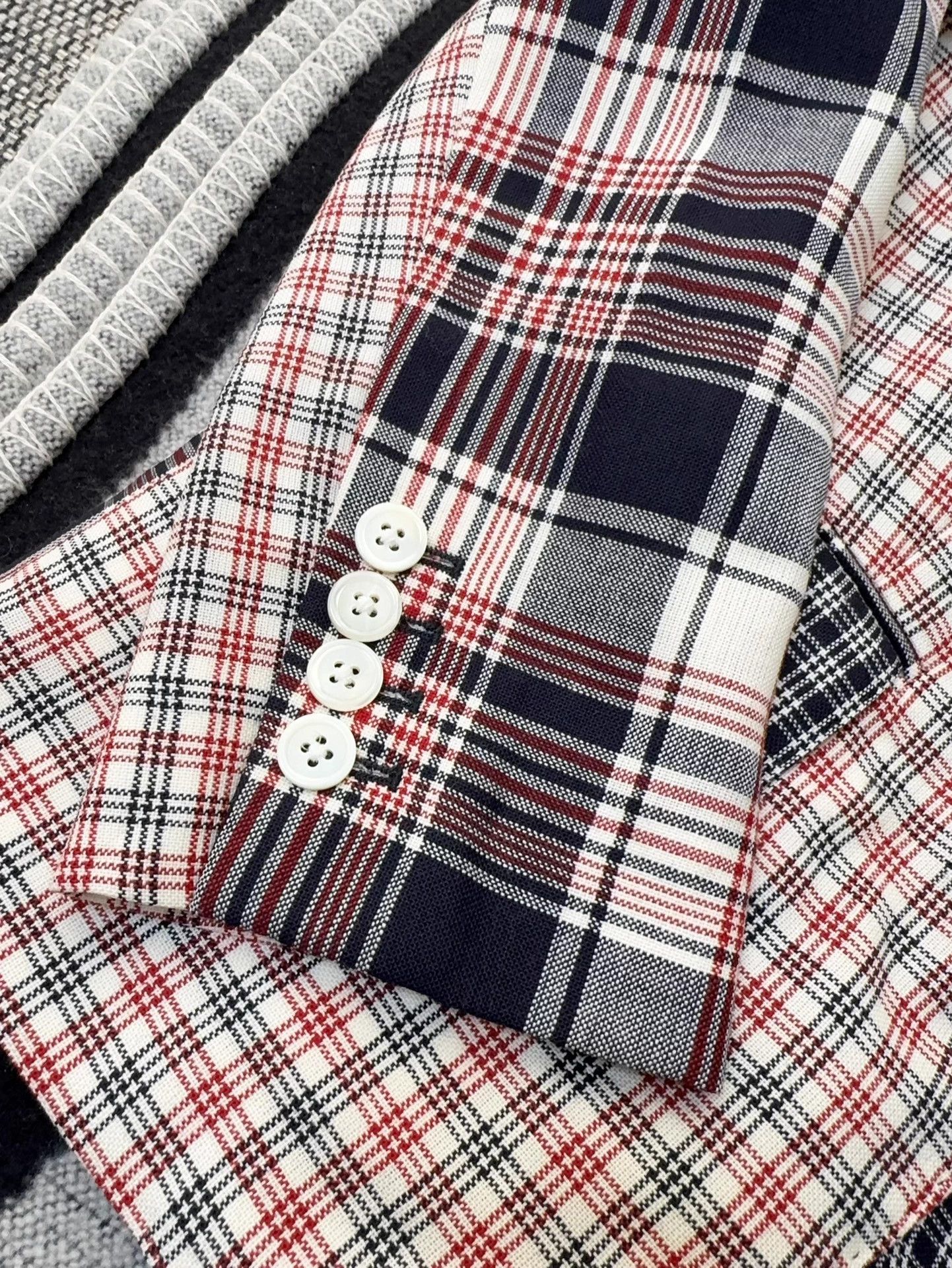 Thom Browne TB Vintage Classic Plaid Pocket Blazer 40 Size M / US 6-8 / IT 42-44 - 5 Thumbnail