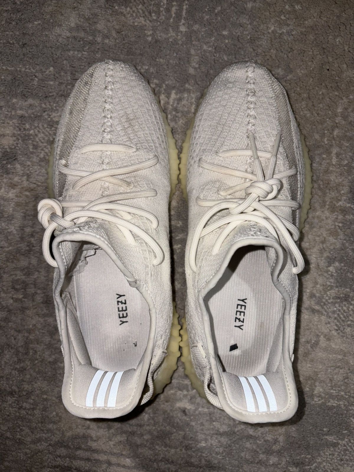 Yeezy Adidas Yeezy Boost 350 Bone V2 2022 Size US 10.5 / EU 43-44 - 4 Thumbnail