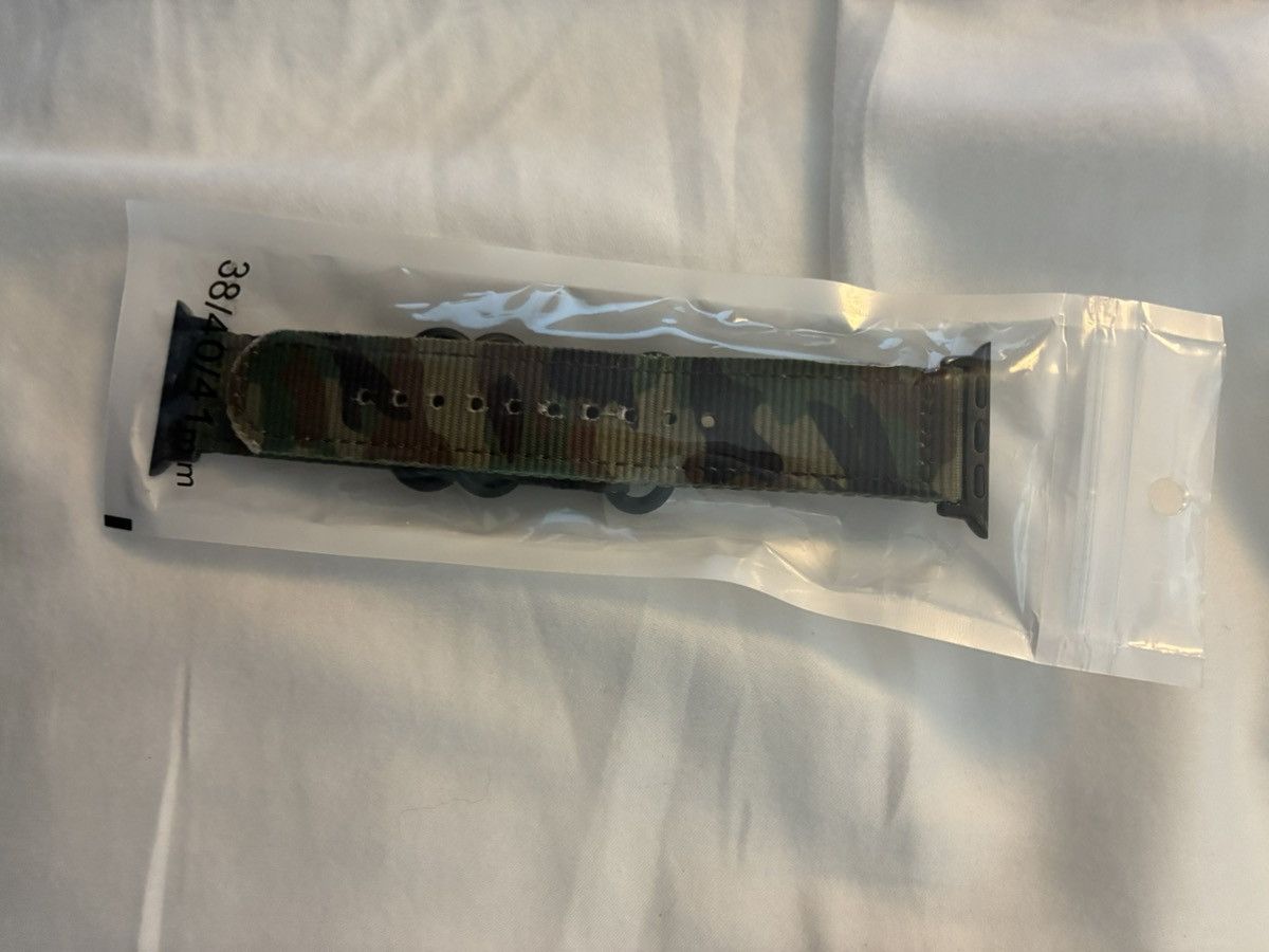 Other Infinity Loops Green Camo Apple Watch Band- Nylon 38,40,41mm Size ONE SIZE - 4 Thumbnail