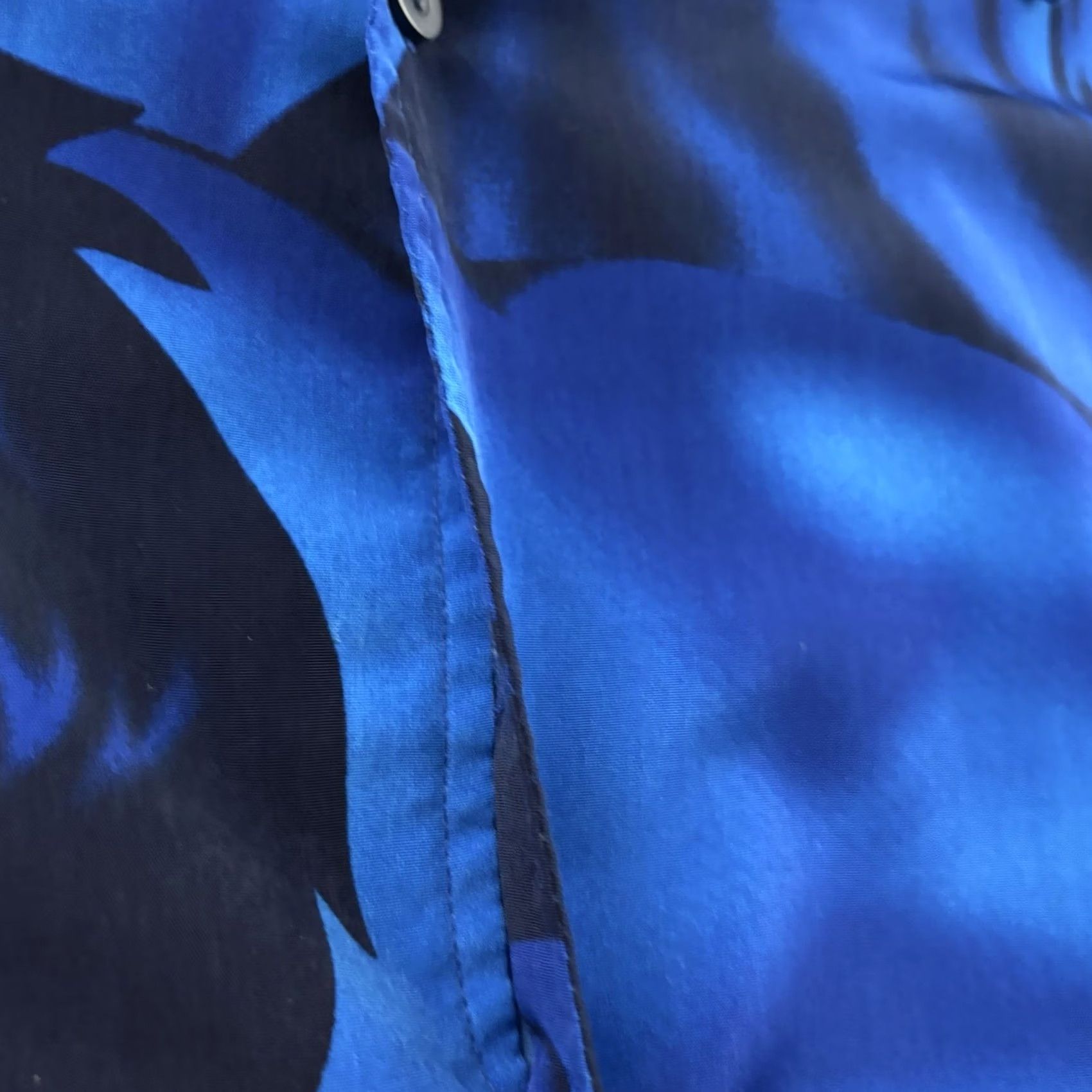 Vintage Hulk The Incredible Hulk All Over Print Short Sleeve Button Front Shirt XL Blue Mens Shirt Hulk Size US XL / EU 56 / 4 - 3 Thumbnail