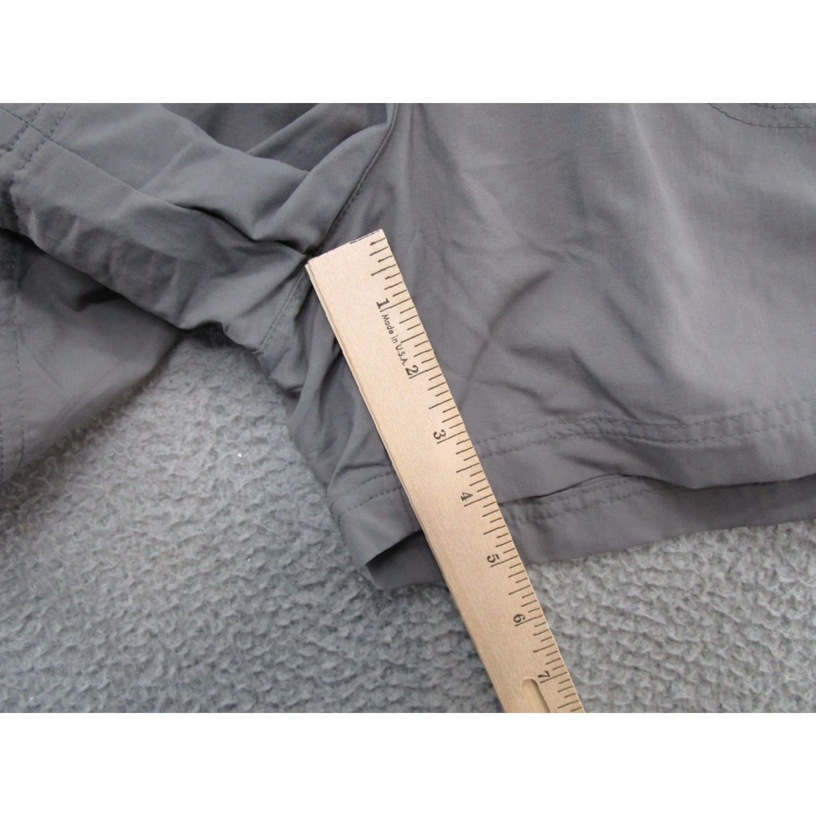 Vintage Columbia Shorts Elastic Waist Gray Women's Size Large Outdoor Hiking Drawstring Size 36" / US 14 / IT 50 - 6 Thumbnail