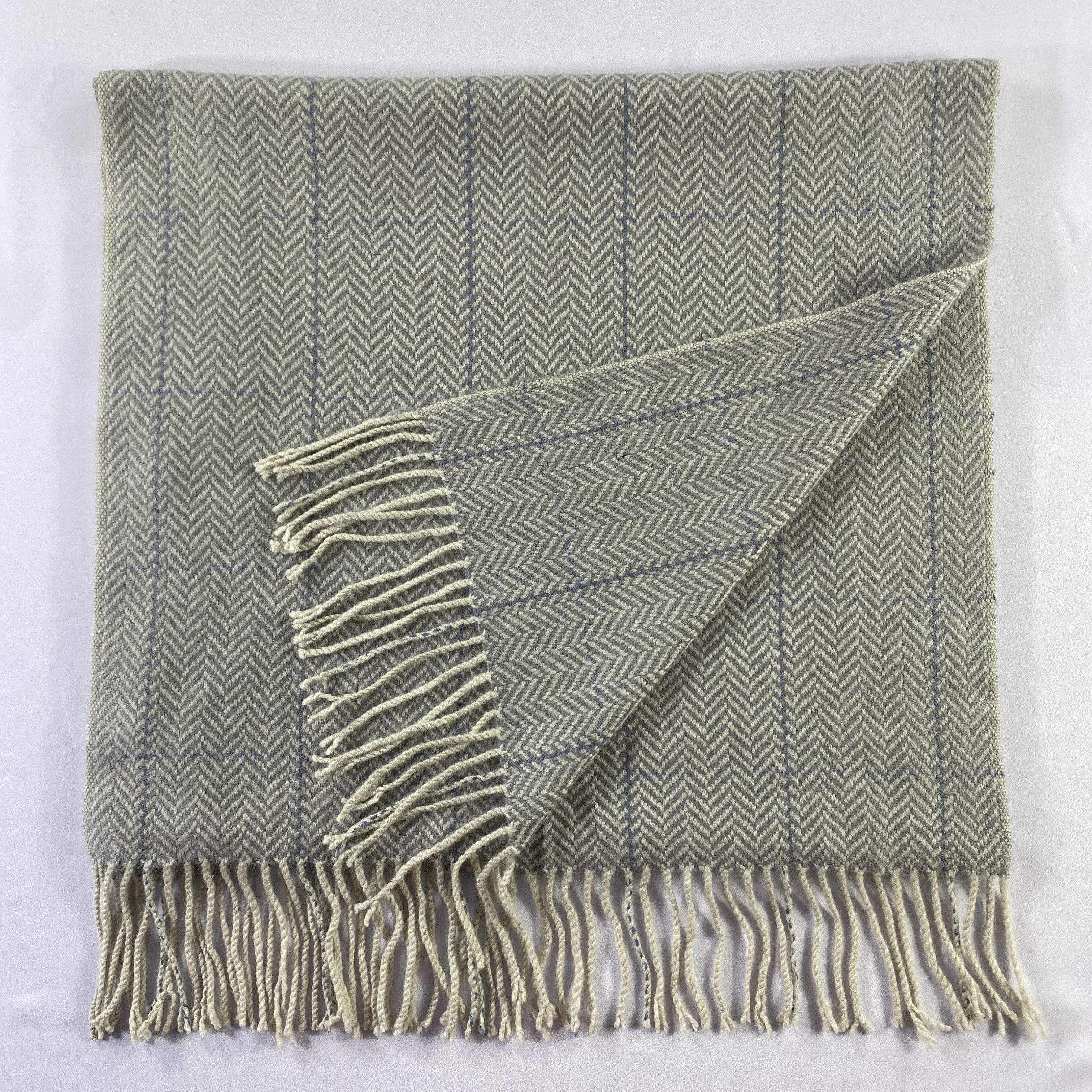 Aquascutum Herringbone Aquascutum Scarf Neck Wrap Wool Muffler Size ONE SIZE - 4 Thumbnail