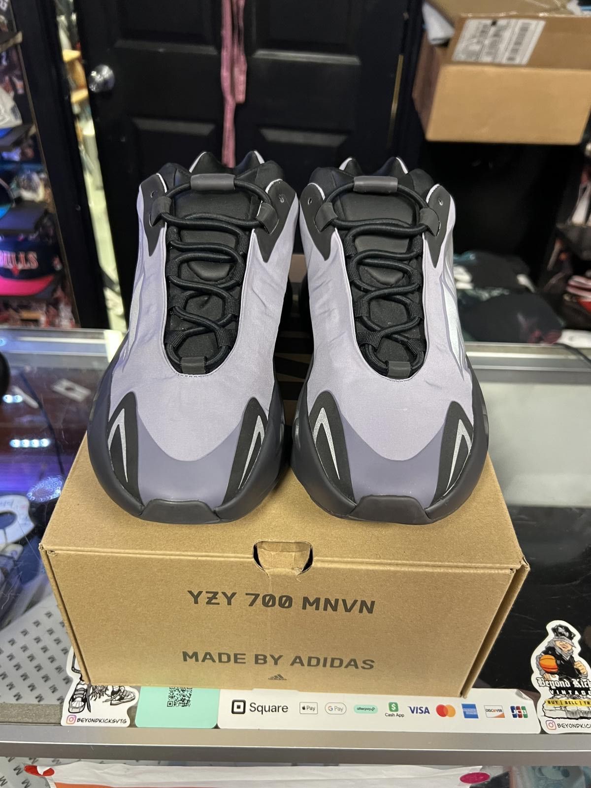 Yeezy Yeezy Boost 700 MNVN ‘Geode’ Size US 10 / EU 43 - 3 Thumbnail