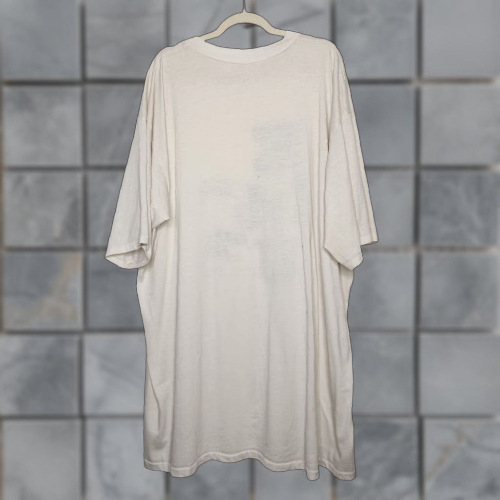 Vintage VINTAGE Snoopy EMU Oversized Single Stitch Sleep Shirt Distressed Faded Thin White Women One Size T-Shirt Emo Goth Grunge 90s 00s Vintage Size ONE SIZE - 1 Thumbnail