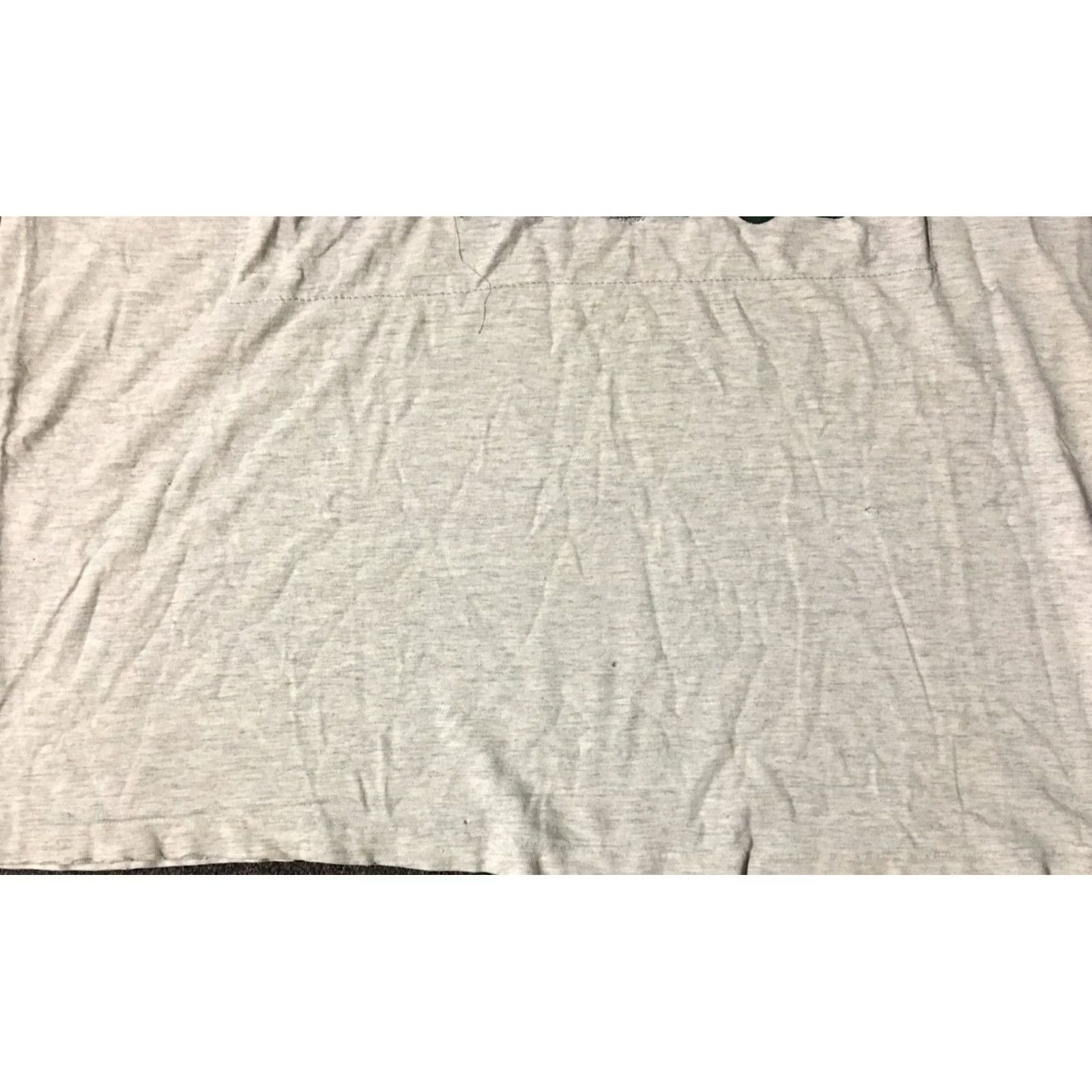 Jansport VINTAGE Baylor University Thrashed 90s Distressed Shirt XL Gray USA College University JanSport T-Shirt Mens Logo/Graphic Tee Size US XL / EU 56 / 4 - 5 Thumbnail