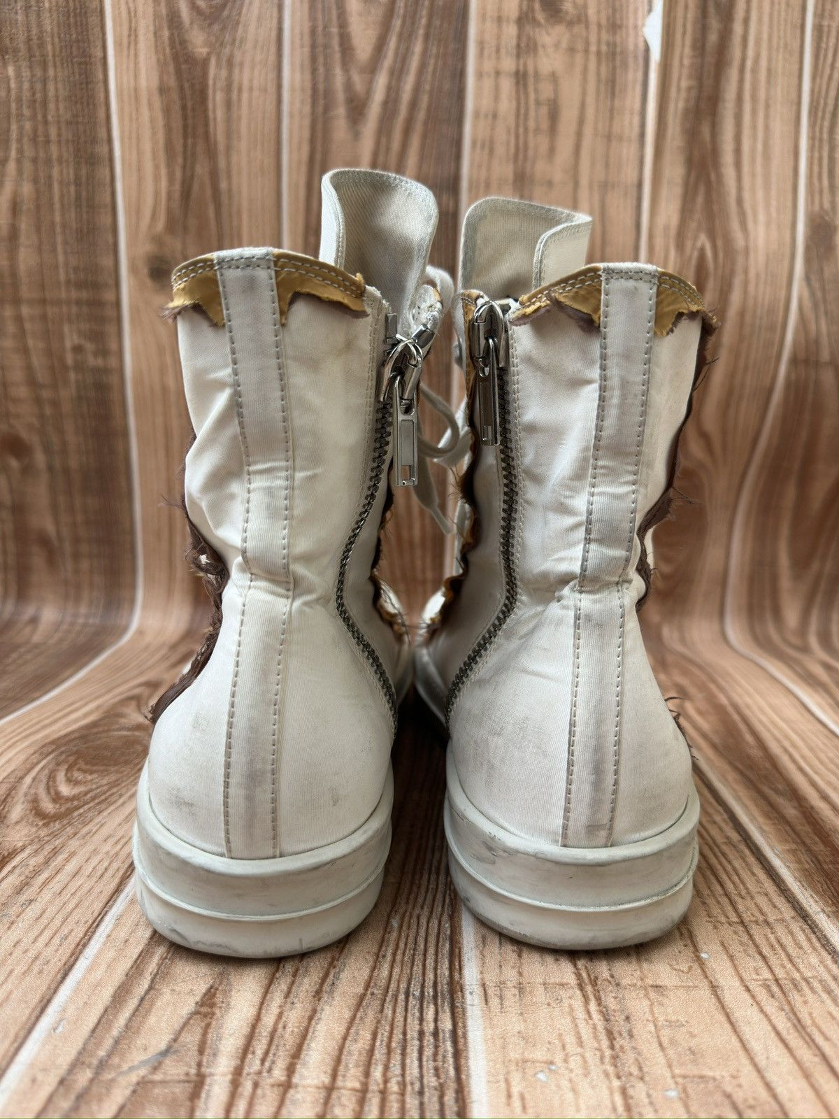 Rick Owens RARE* Rick Owens DRKSHDW Sneaks CHALK WHITE Hightop Sneaks Size US 8.5 / EU 41-42 - 9 Thumbnail