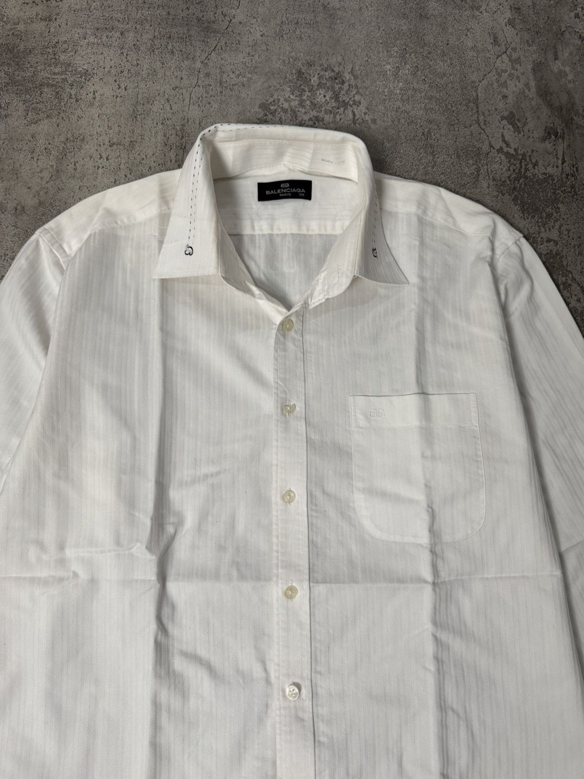 Balenciaga VINTAGE BALENCIAGA SIMPLE MOTIF IN COLAR LONGSLEEVE SHIRT Size US XL / EU 56 / 4 - 2 Thumbnail