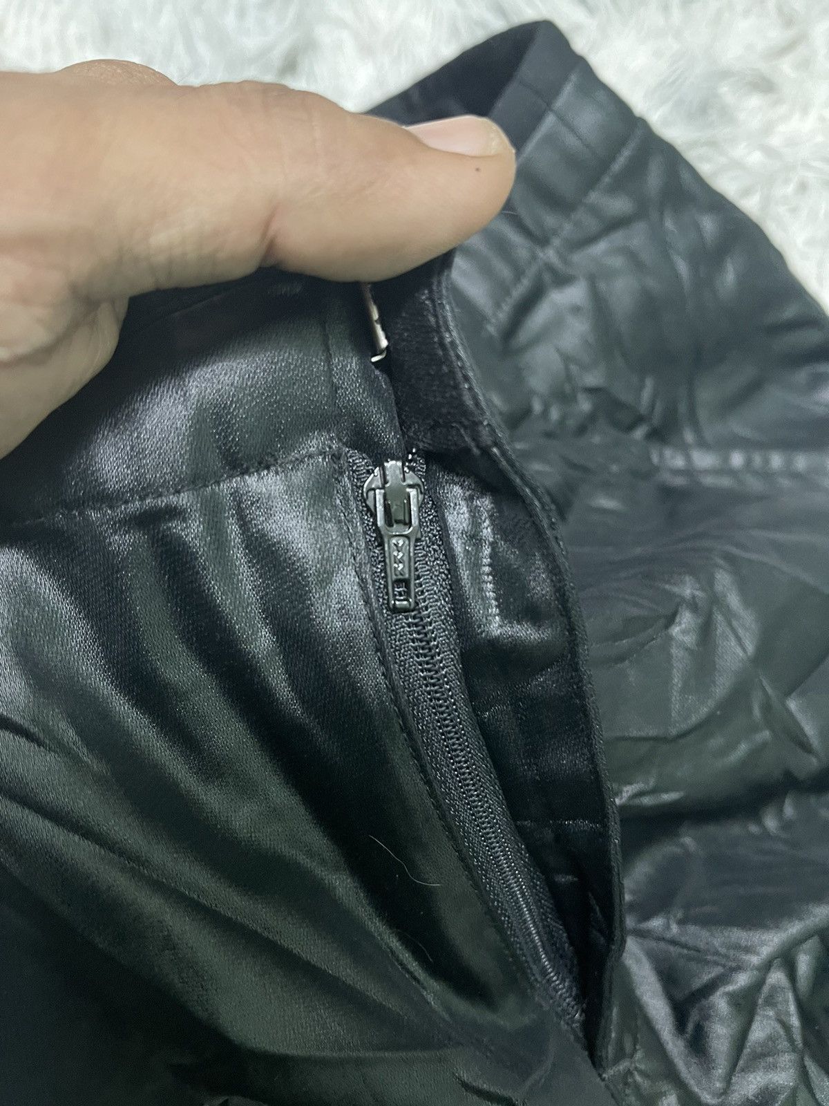 Gaultier Homme Objet 2000s JEAN PAUL GAULTIER SYNTHETIC LEATHER PANT RARE Size 28" / US 6 / IT 42 - 8 Thumbnail