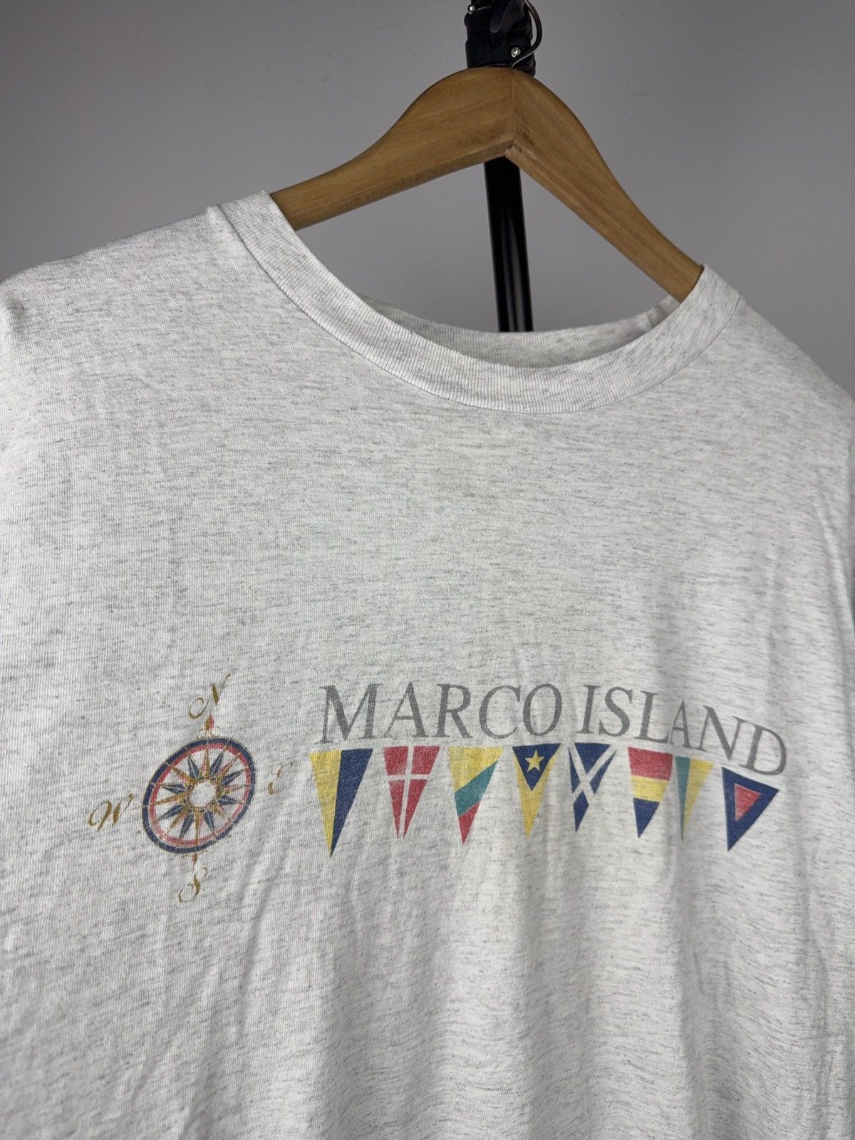 Vintage USA 90s Retro Vintage Marco Island Nautical Flags T-Shirt Size US L / EU 52-54 / 3 - 2 Thumbnail