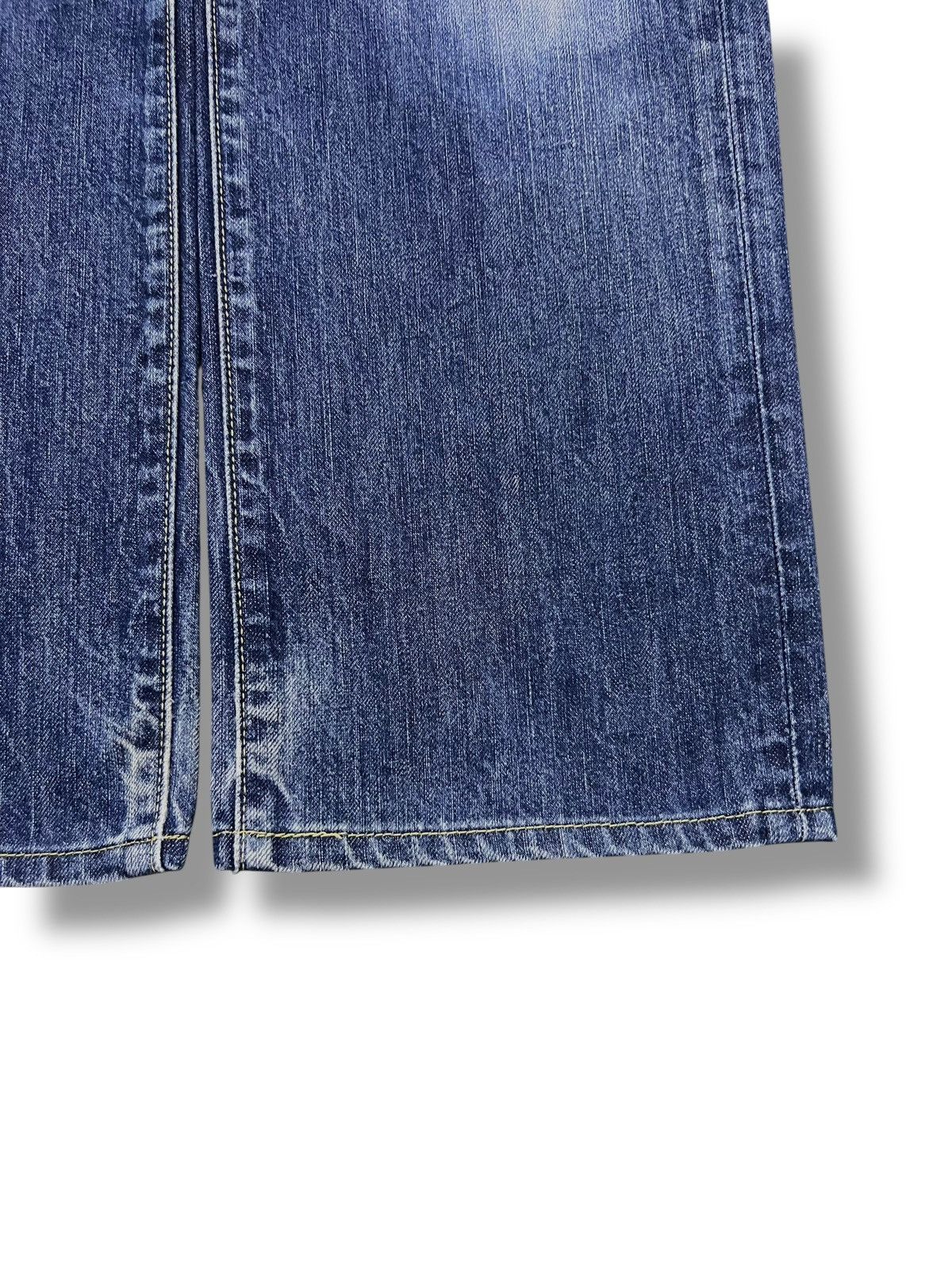 Uniqlo Vintage Uniqlo UJ S002 Japan - Faded Whisker Wash Jeans Size US 36 / EU 52 - 7 Thumbnail