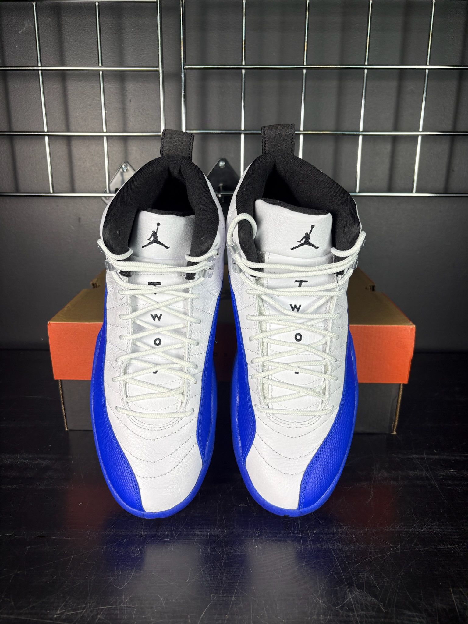 Jordan Brand Air Jordan 12 Retro "Blueberry" Size US 10 / EU 43 - 3 Thumbnail