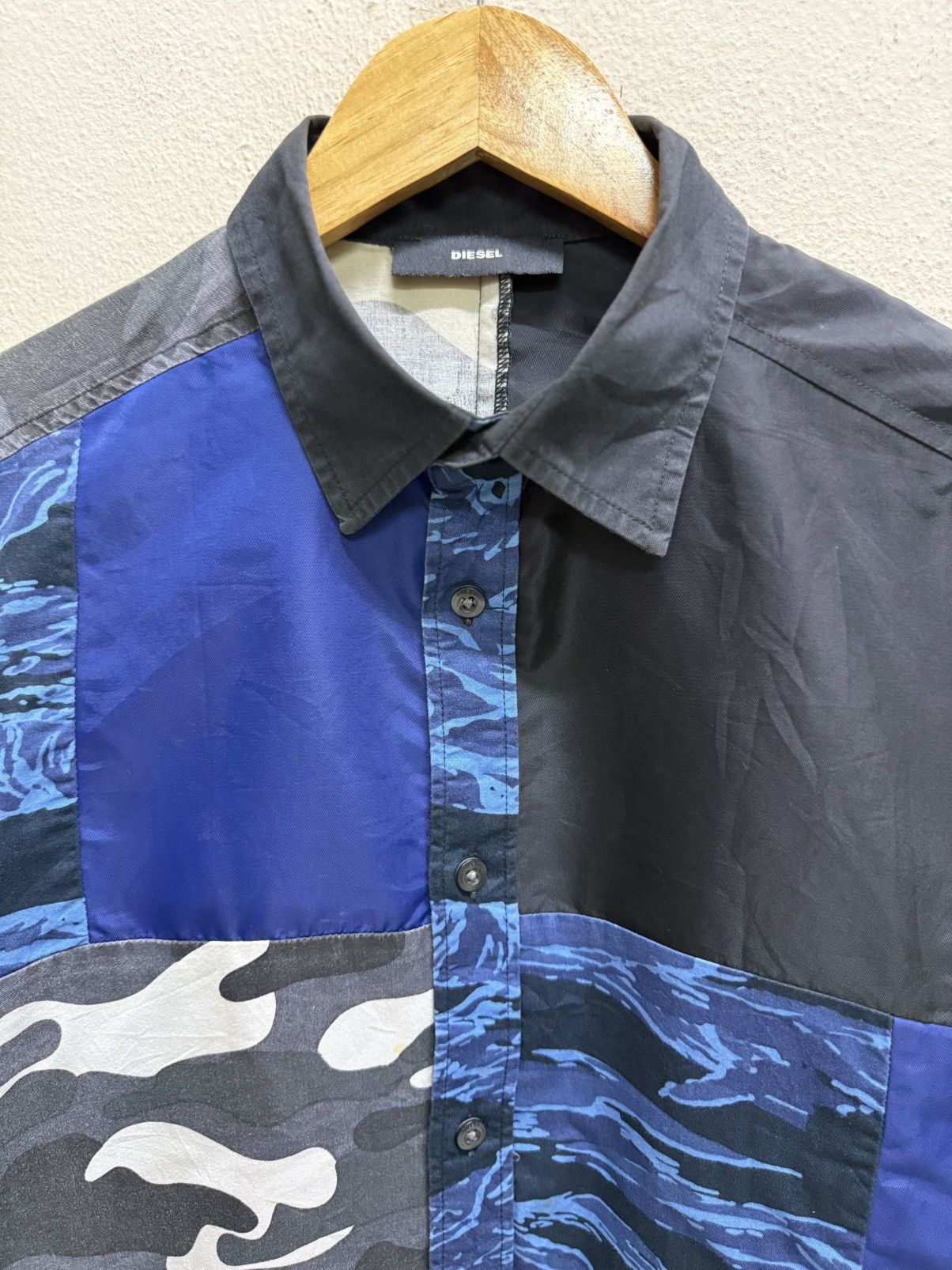 Diesel DIESEL PATCHWORK CAMO DESIGN STYLE BUTTON UP SHIRT Size US M / EU 48-50 / 2 - 23 Thumbnail