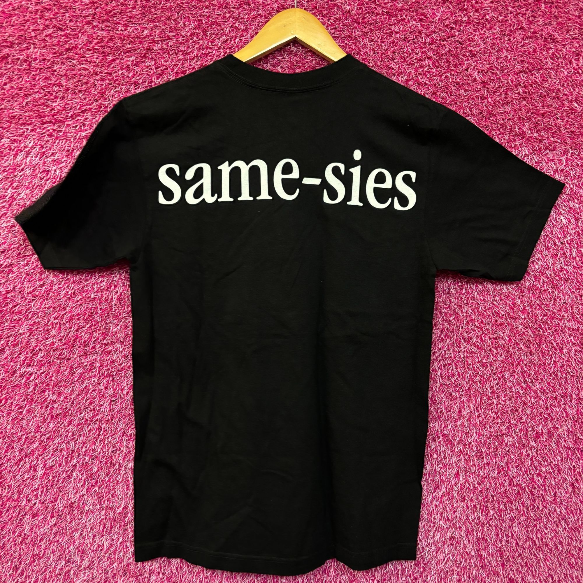 Other Superbad Samesies X Dumbgoood collab T-shirt size small Size US S / EU 44-46 / 1 - 5 Thumbnail