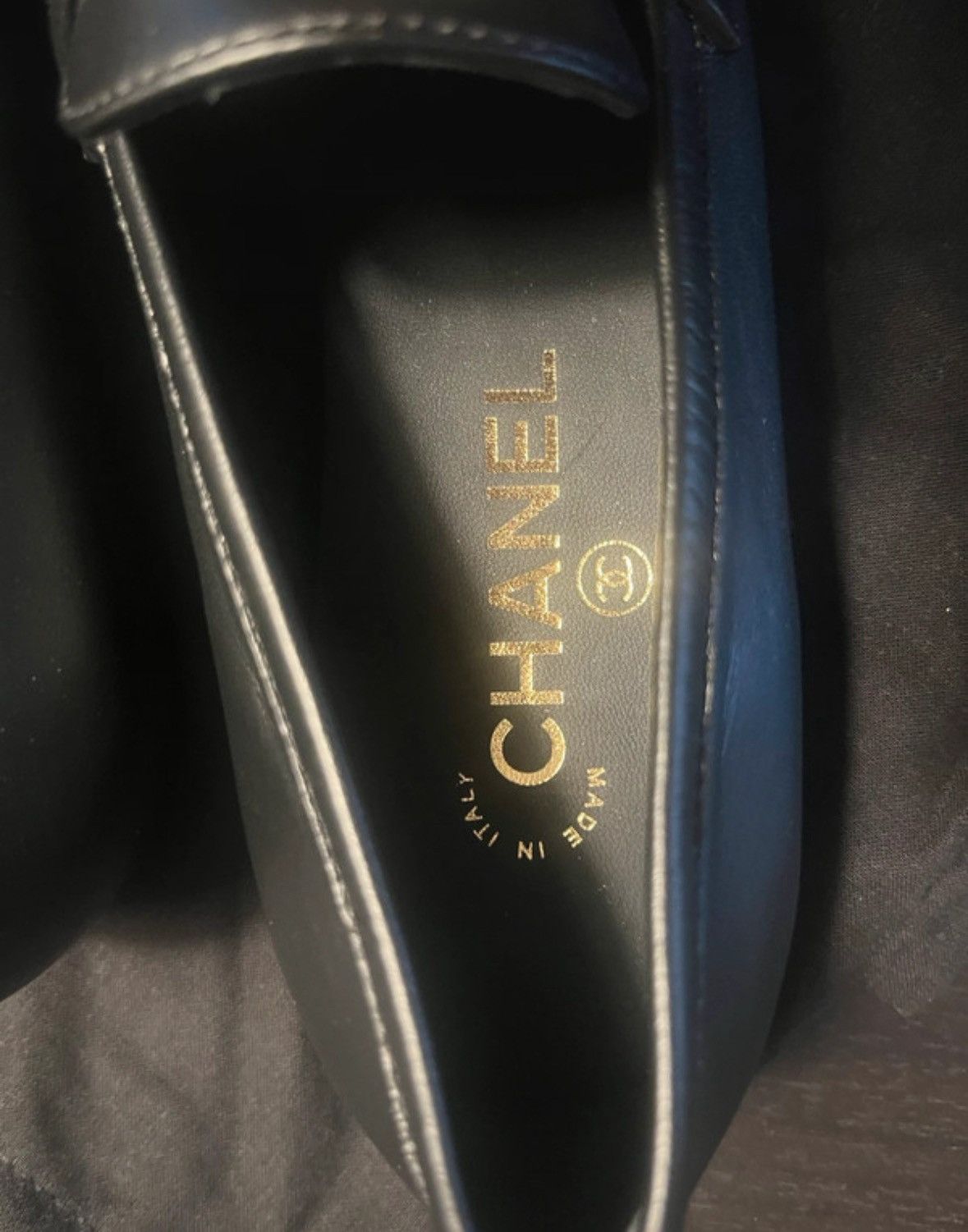 Chanel Chanel Loafers – Black Quilted Leather – Size EU 38 / US 7.5 Size US 7 / IT 37 - 9 Thumbnail