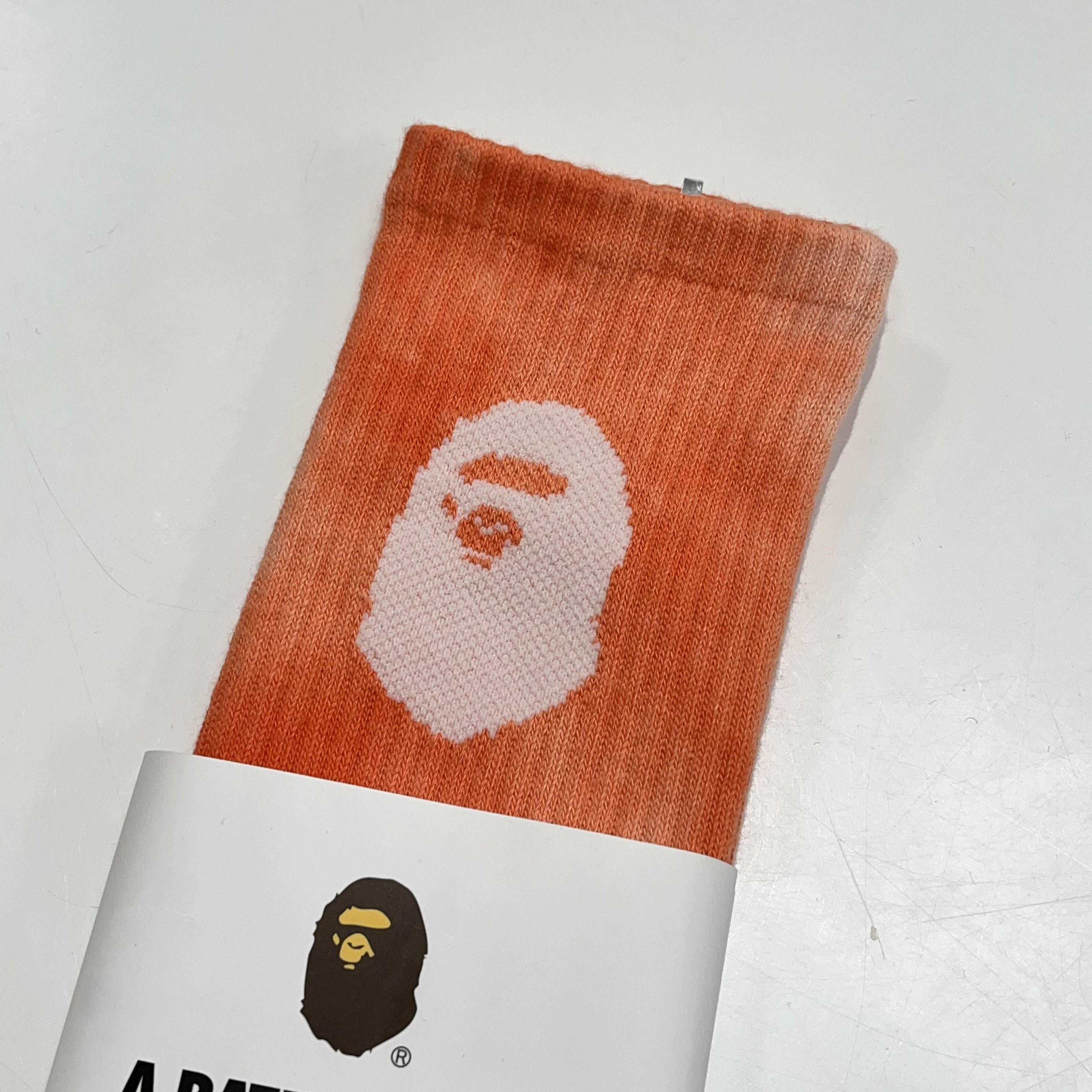 Bape Bape Ape Head Tie Dye Socks Red Size ONE SIZE - 4 Thumbnail