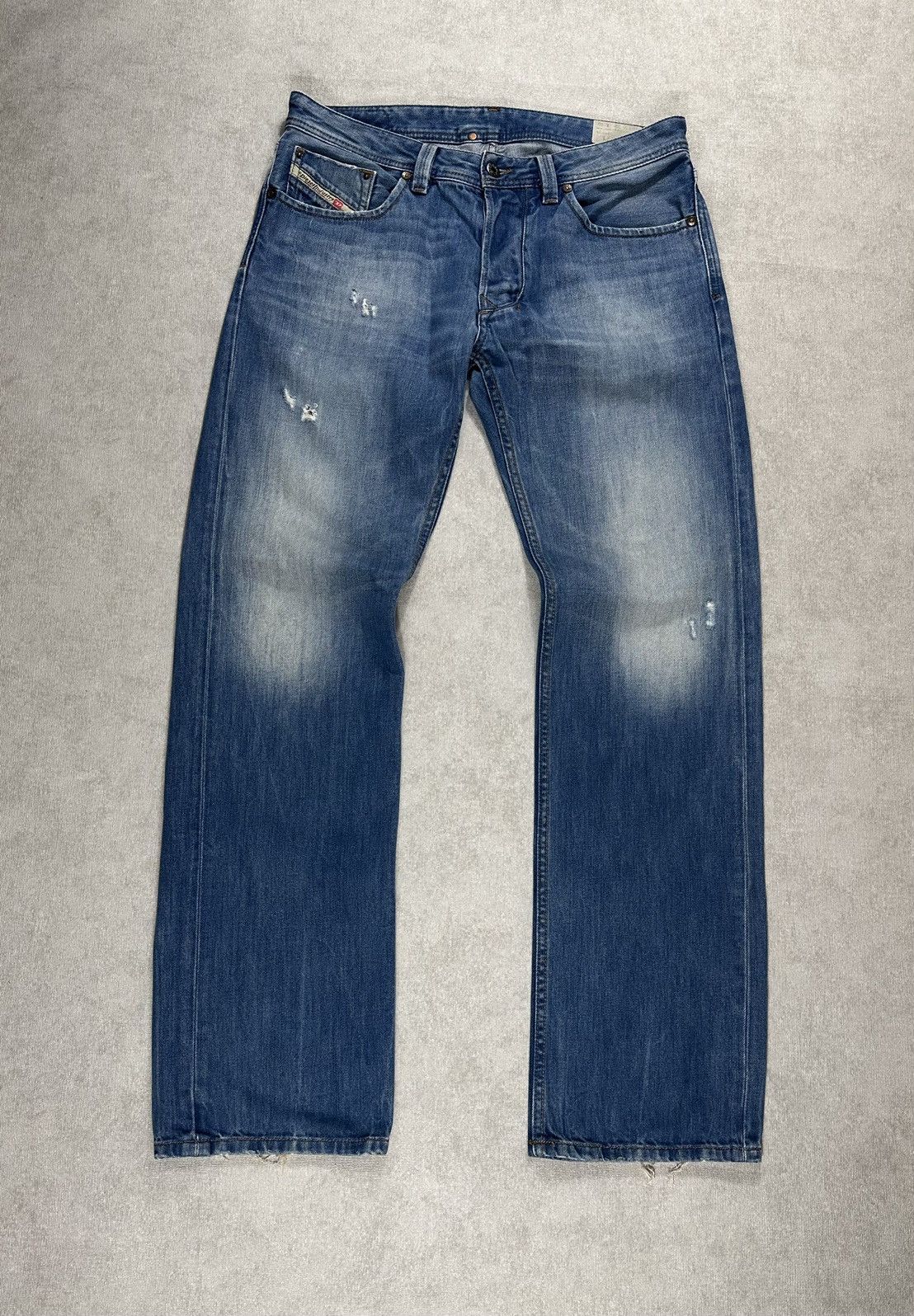 Diesel Vintage Diesel Larkee Regular Distressed Jeans 32x30 Size US 32 / EU 48 - 4 Thumbnail