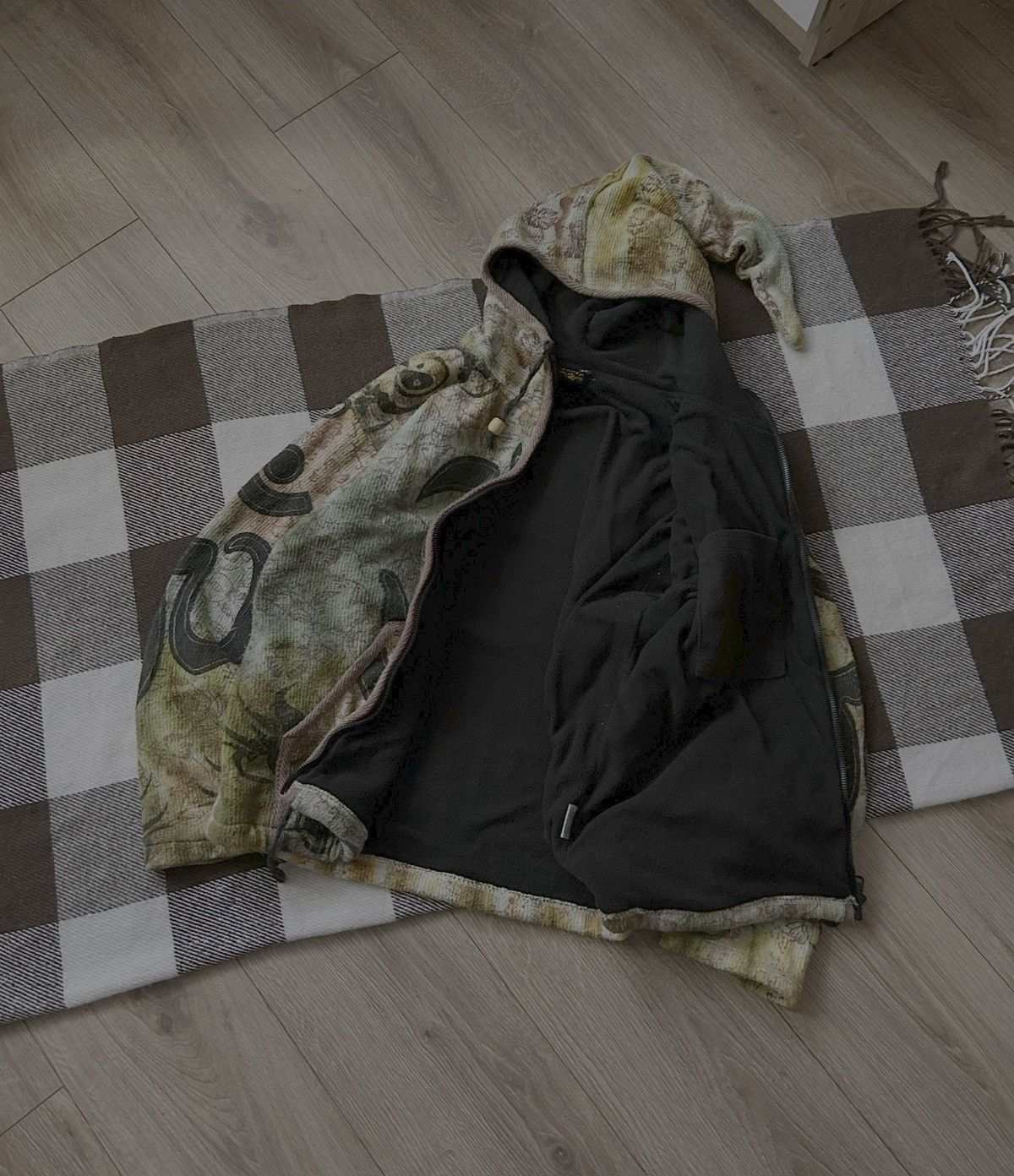 Vintage Vintage Nepal Avant-Garden fleece hoodies y2k mens Size US M / EU 48-50 / 2 - 2 Thumbnail