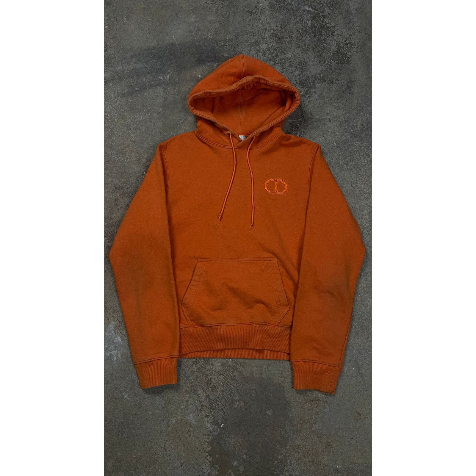 Dior Dior CD Logo Hoodie Orange Used Medium Size US M / EU 48-50 / 2 - 1 Thumbnail