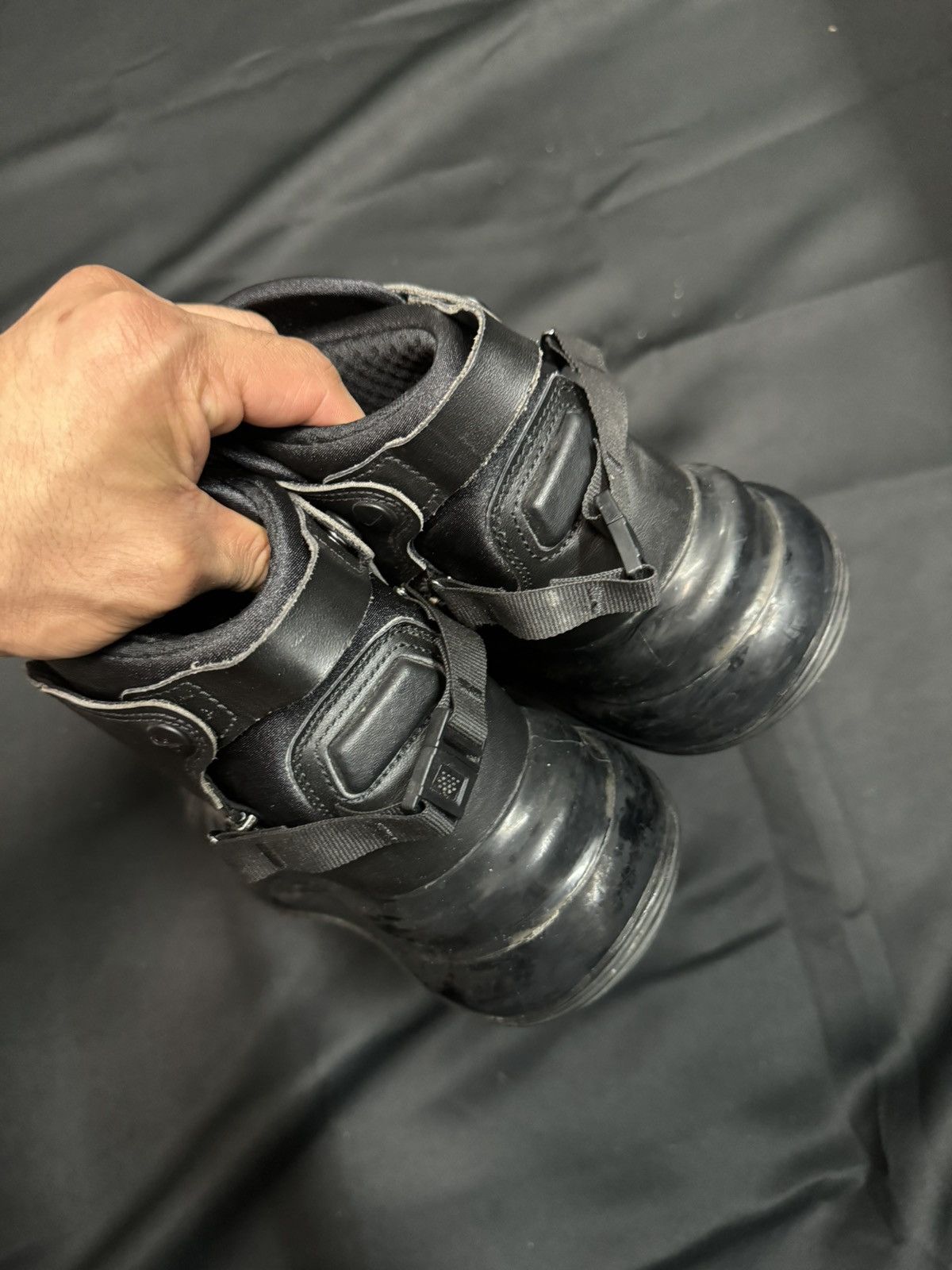 Nike Nike Air Max 720 Black Size US 8.5 / EU 41-42 - 5 Thumbnail
