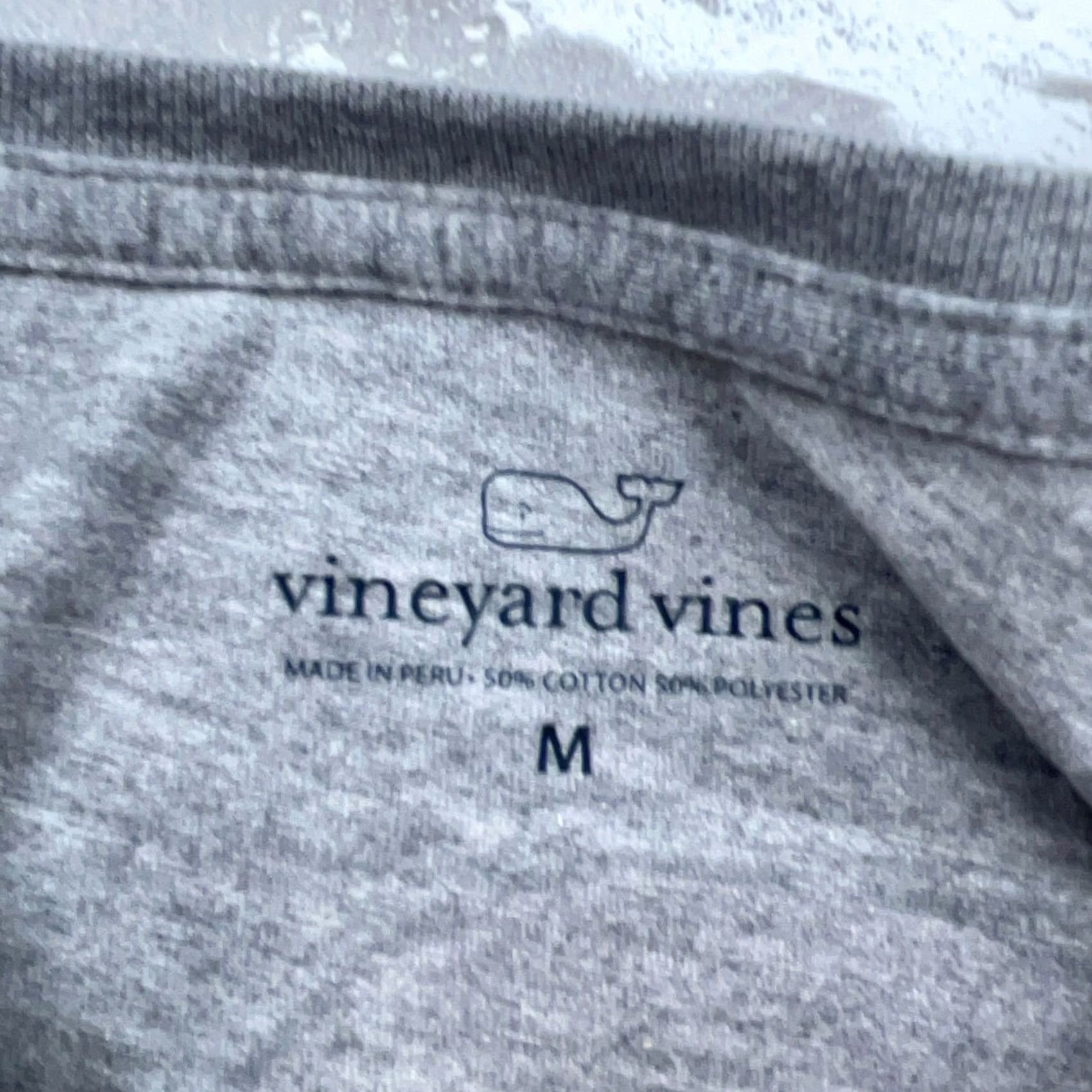 Vineyard Vines Vineyard Vines Shirt Women M Gray Tee Christmas Happy Holidays Whale Pocket Crew Neck Long Sleeve Jersey Cotton Polyester Size M / US 6-8 / IT 42-44 - 7 Thumbnail