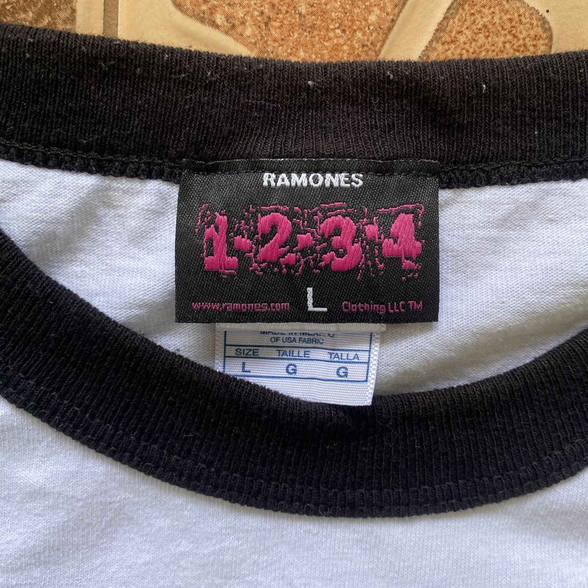 Band Tees Official Merchandise The Ramones Promo Raglan Shirt Size US L / EU 52-54 / 3 - 4 Thumbnail