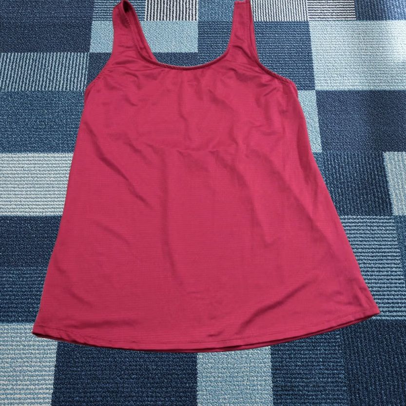 Old Navy Old Navy Active Tank Women M Medium Pink Go-Dry Loose Fit Back Cutout Sleeveless Size ONE SIZE - 1 Thumbnail