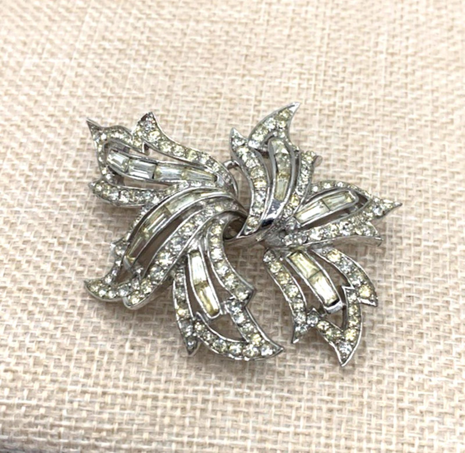 Other Marcel Boucher Rhodium Plated Clear Rhinestone Leaf Brooch Size ONE SIZE - 2 Thumbnail