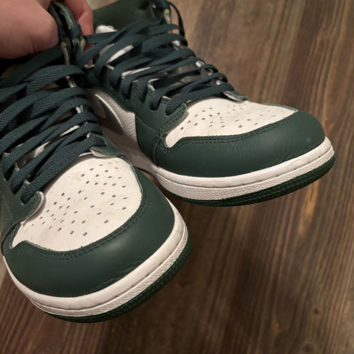 Jordan Brand Air Jordan 1 Retro High OG Gorge Green Size US 10.5 / EU 43-44 - 5 Thumbnail