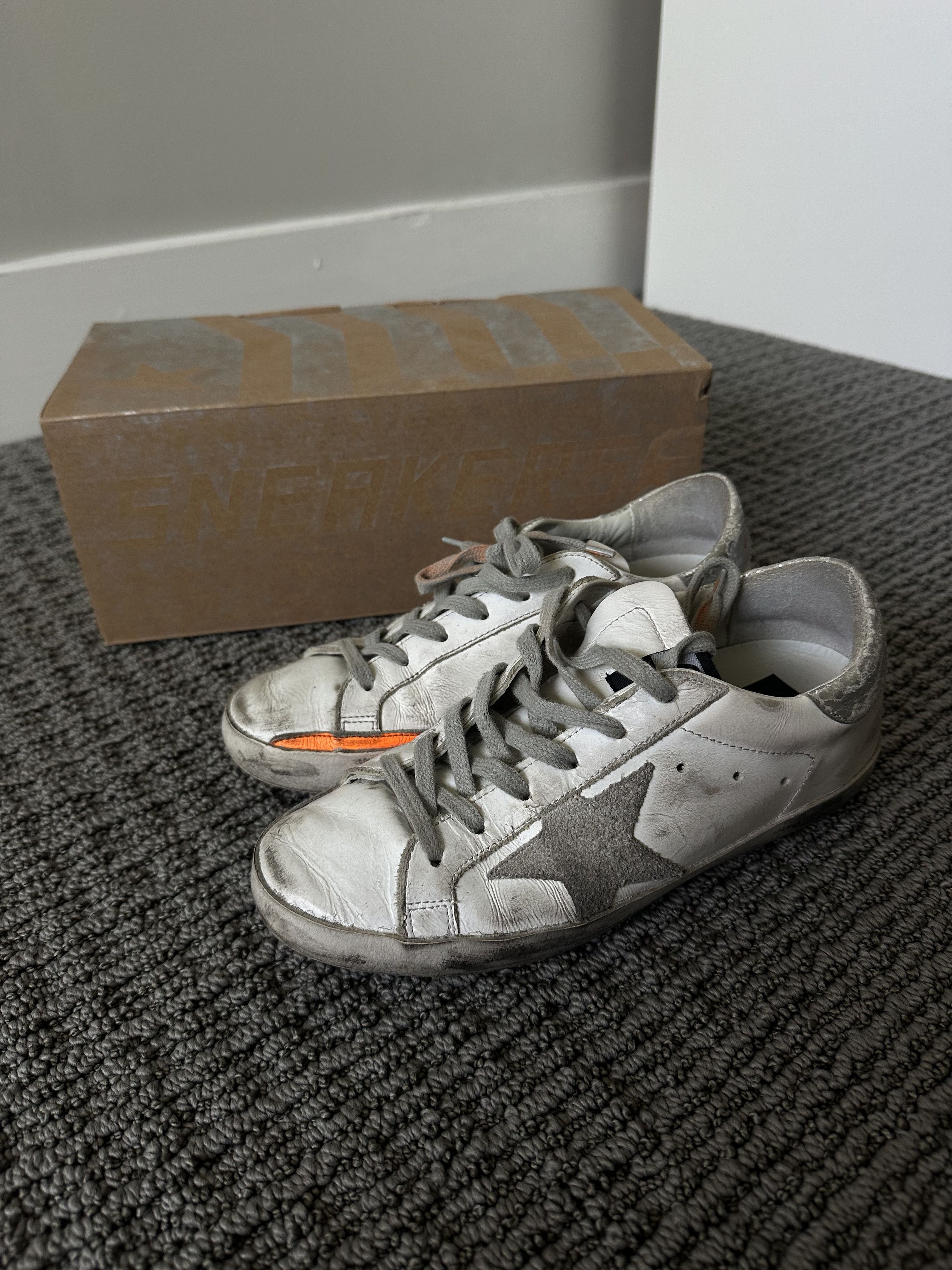 Golden Goose Women's Golden Goose Superstar Sneakers Size US 5 / IT 35 - 2 Thumbnail