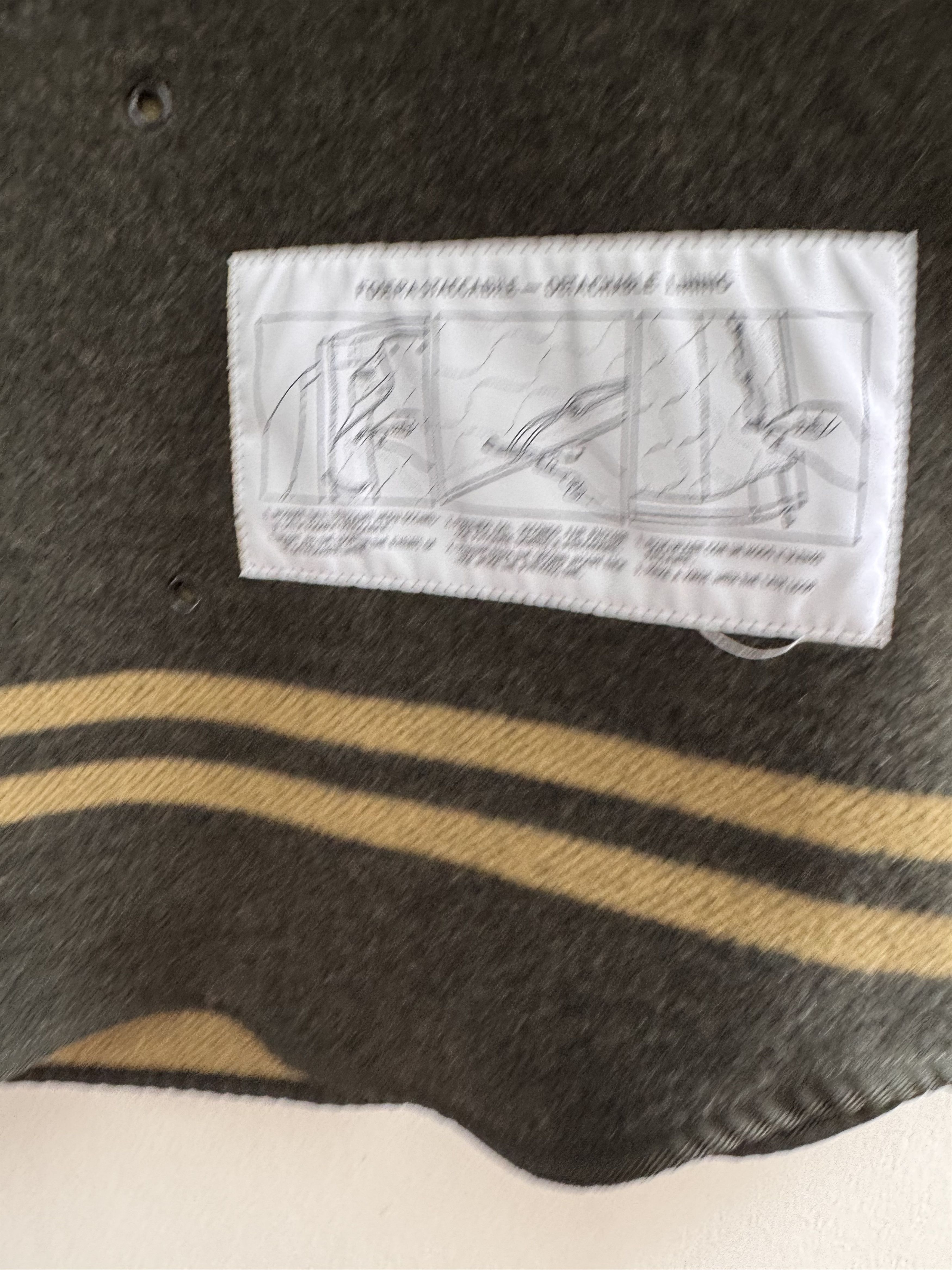 Stone Island Stone Island Reversible Wool Blanket Jacket Stripe L Italy Size US L / EU 52-54 / 3 - 7 Thumbnail