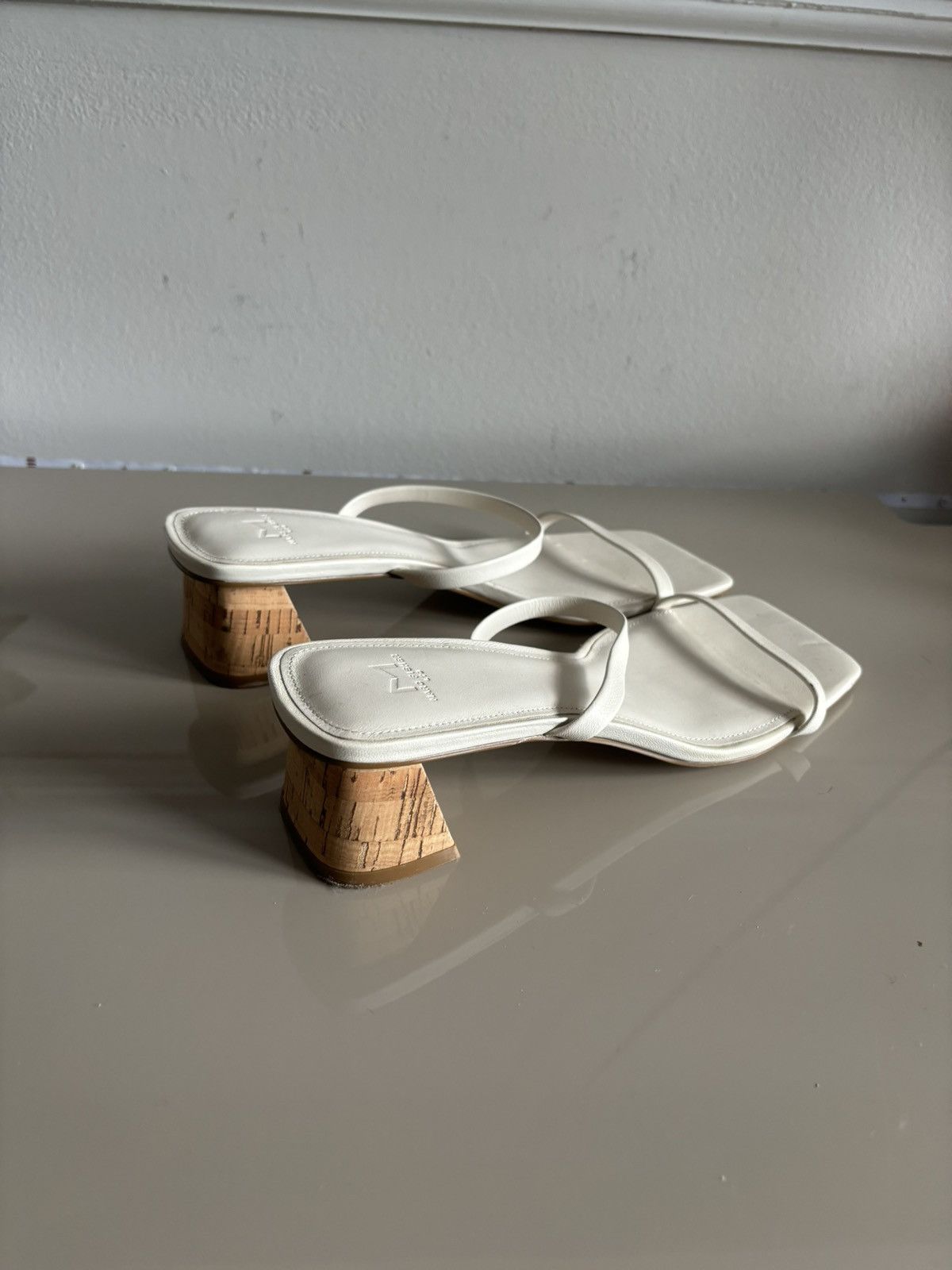 Marc Fisher White Heels Size US 8.5 / IT 38.5 - 3 Thumbnail