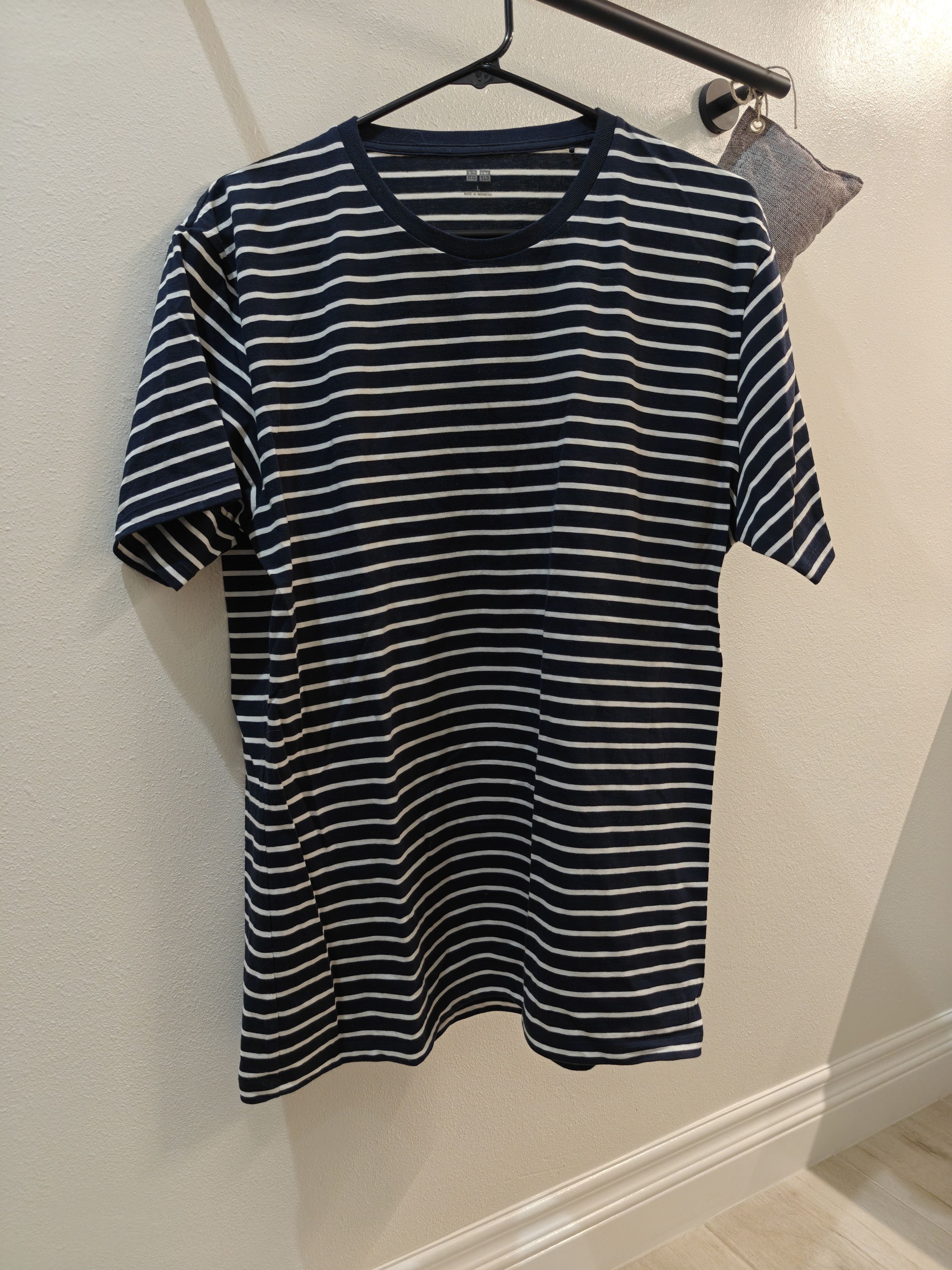 Uniqlo Uniqlo Striped T Shirt Size US L / EU 52-54 / 3 - 1 Thumbnail