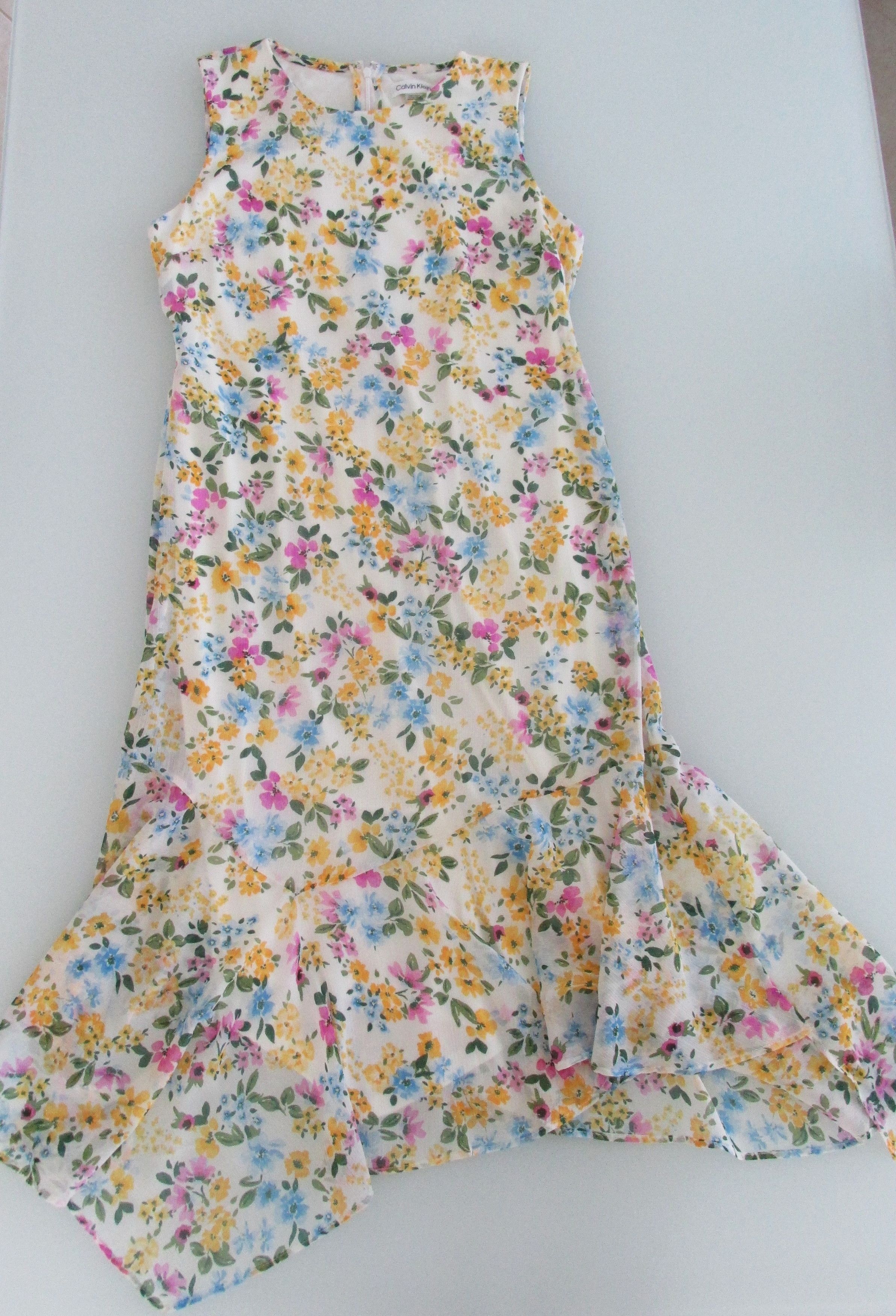 Calvin Klein Calvin Klein (NWT) Sleeveless Asymmetrical Dress Size 8 Size M / US 6-8 / IT 42-44 - 1 Thumbnail