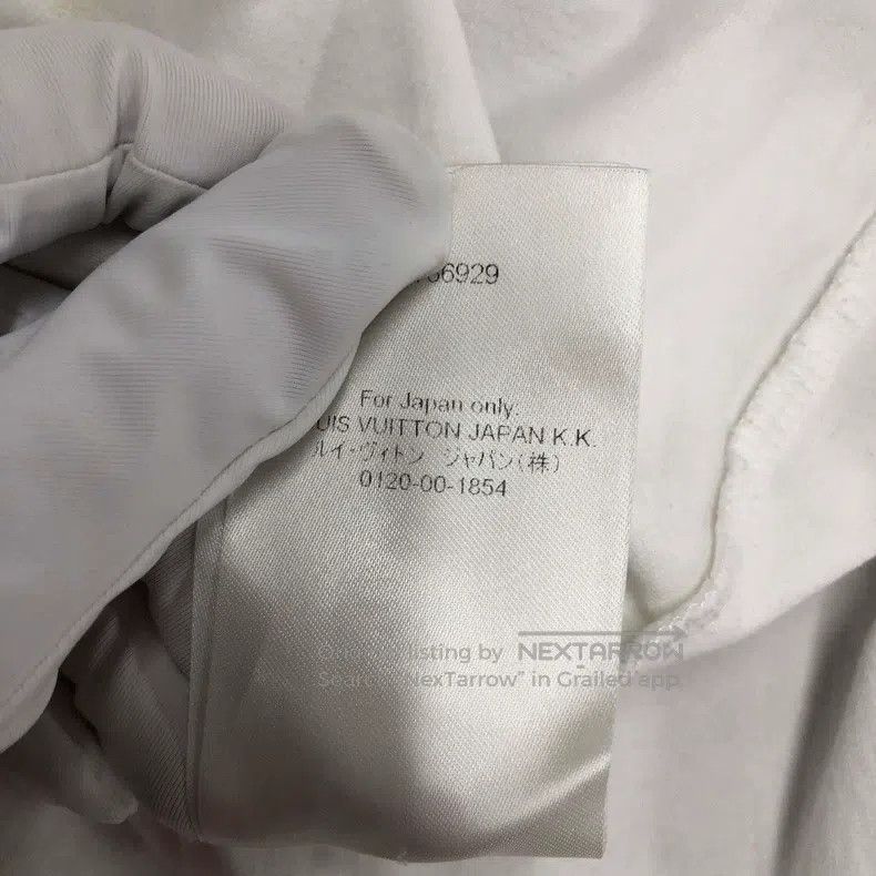 Louis Vuitton Louis Vuitton short sleeves Size US S / EU 44-46 / 1 - 9 Thumbnail