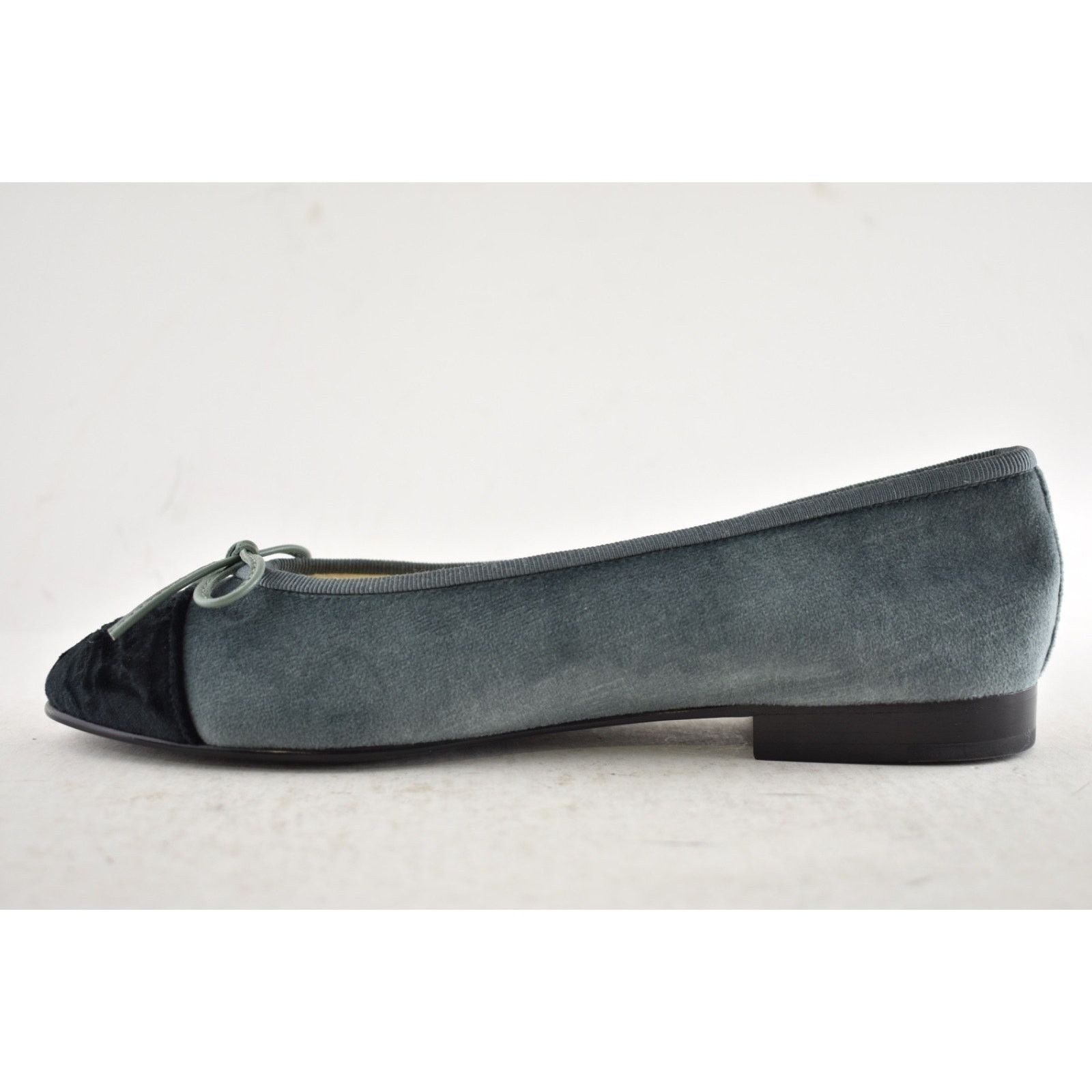 Chanel Chanel 24A Green Black Velvet CC Logo Ballet Flat 36 Size US 6 / IT 36 - 15 Thumbnail