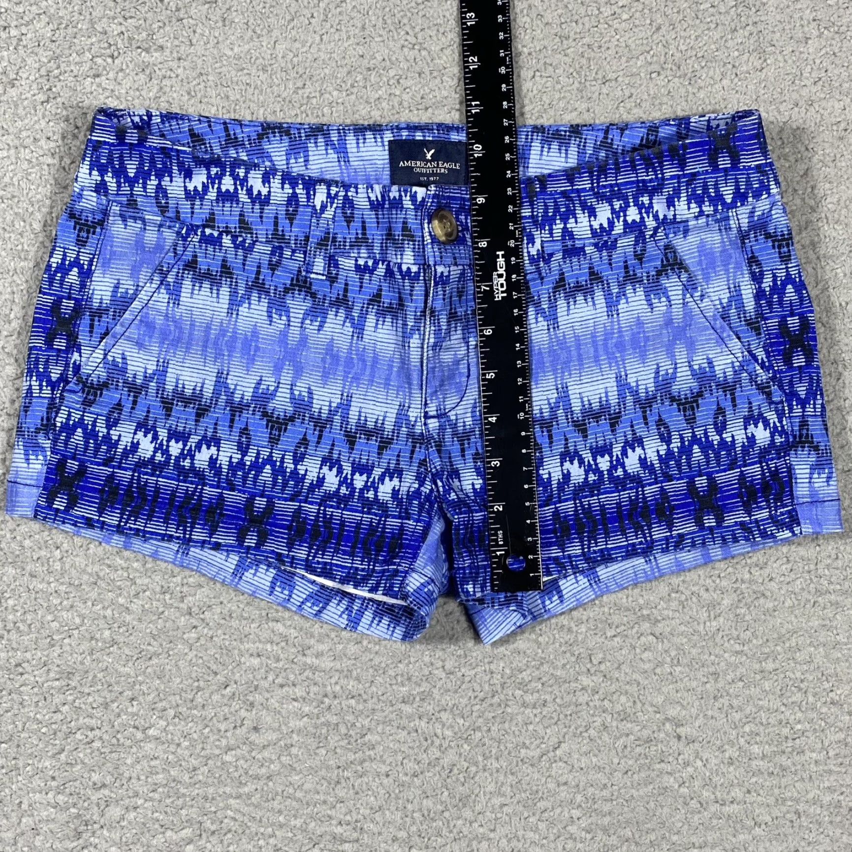 Vintage American Eagle Shorts Shortie Stretch Tribal Print Denim Size 4 Women Blue Size 27" / US 4 / IT 40 - 3 Thumbnail