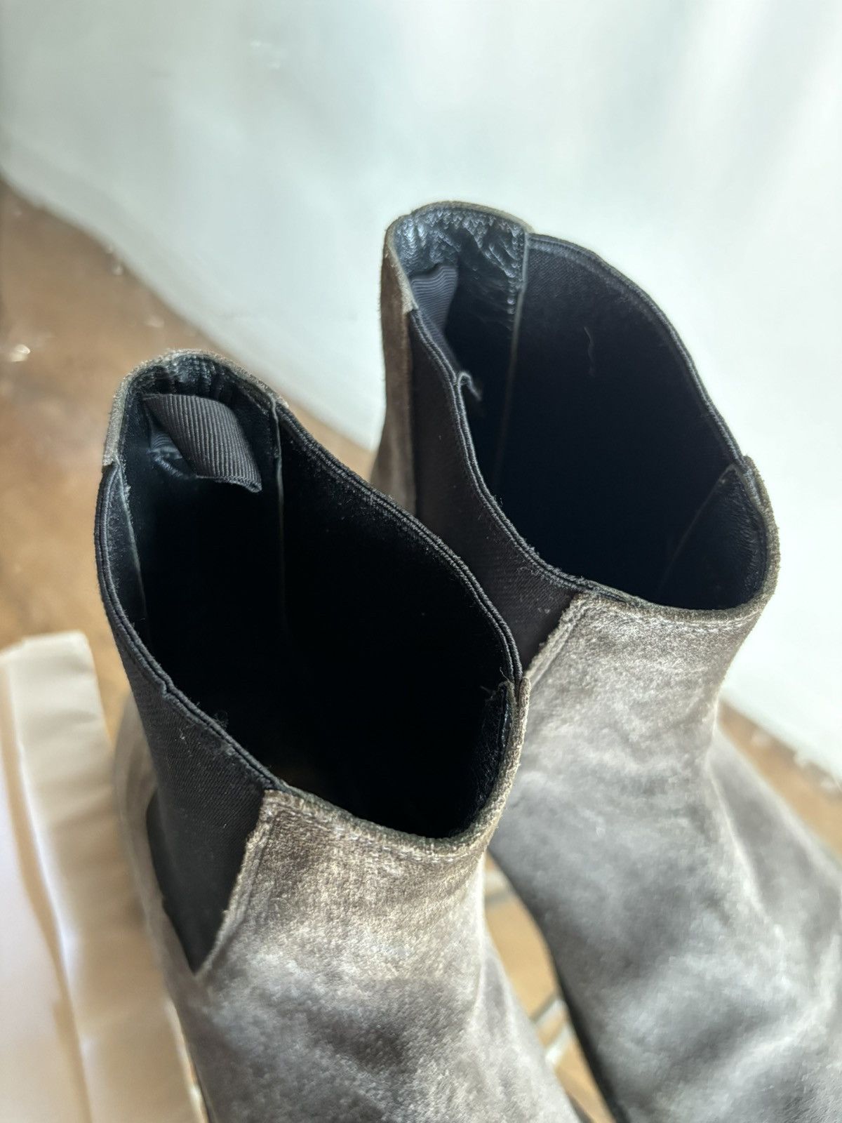 Yves Saint Laurent Gray Chelsea Size US 9 / EU 42 - 8 Thumbnail